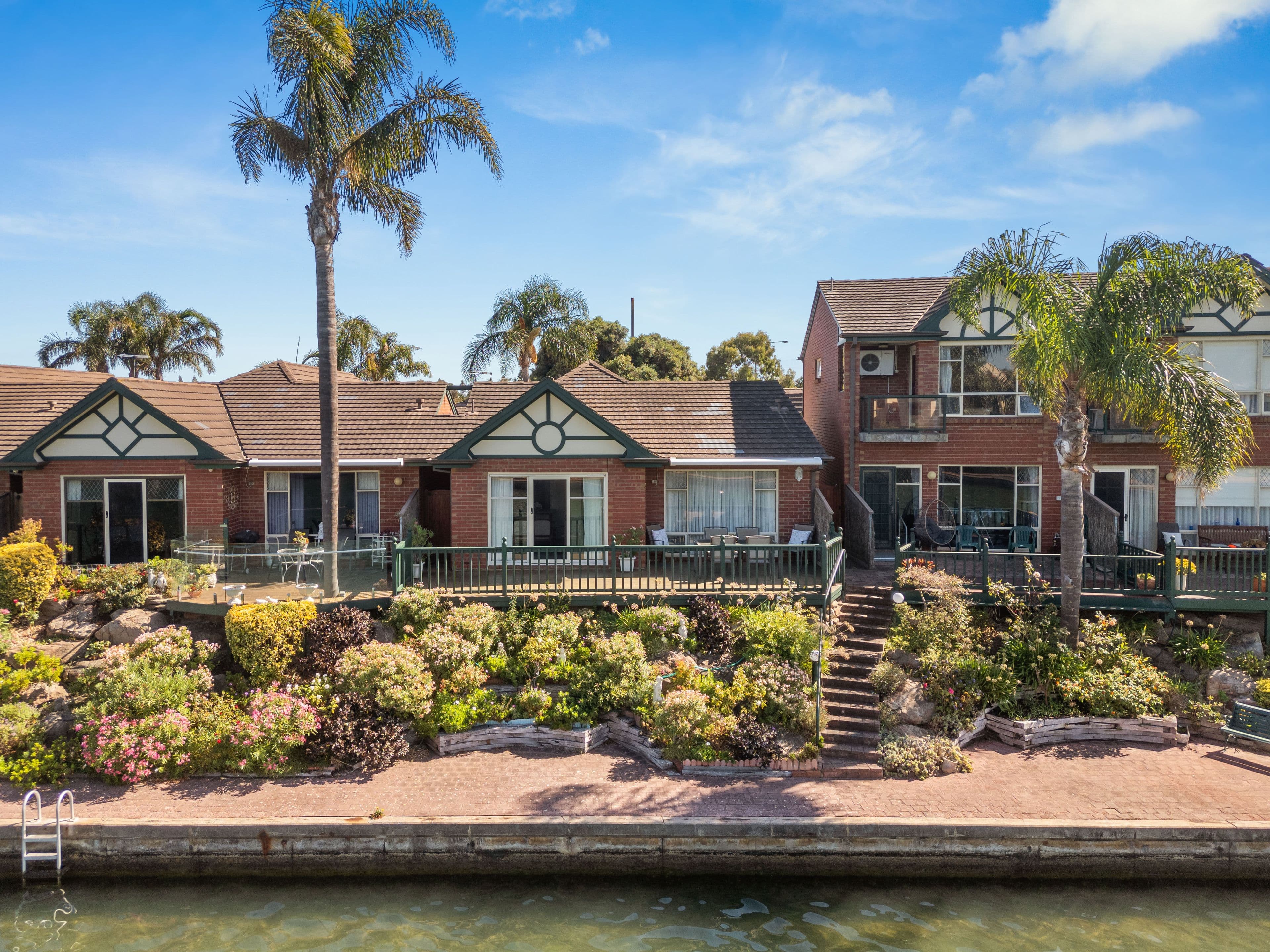 11 Martin Court, West Lakes SA 5021, West Lakes - Image 1