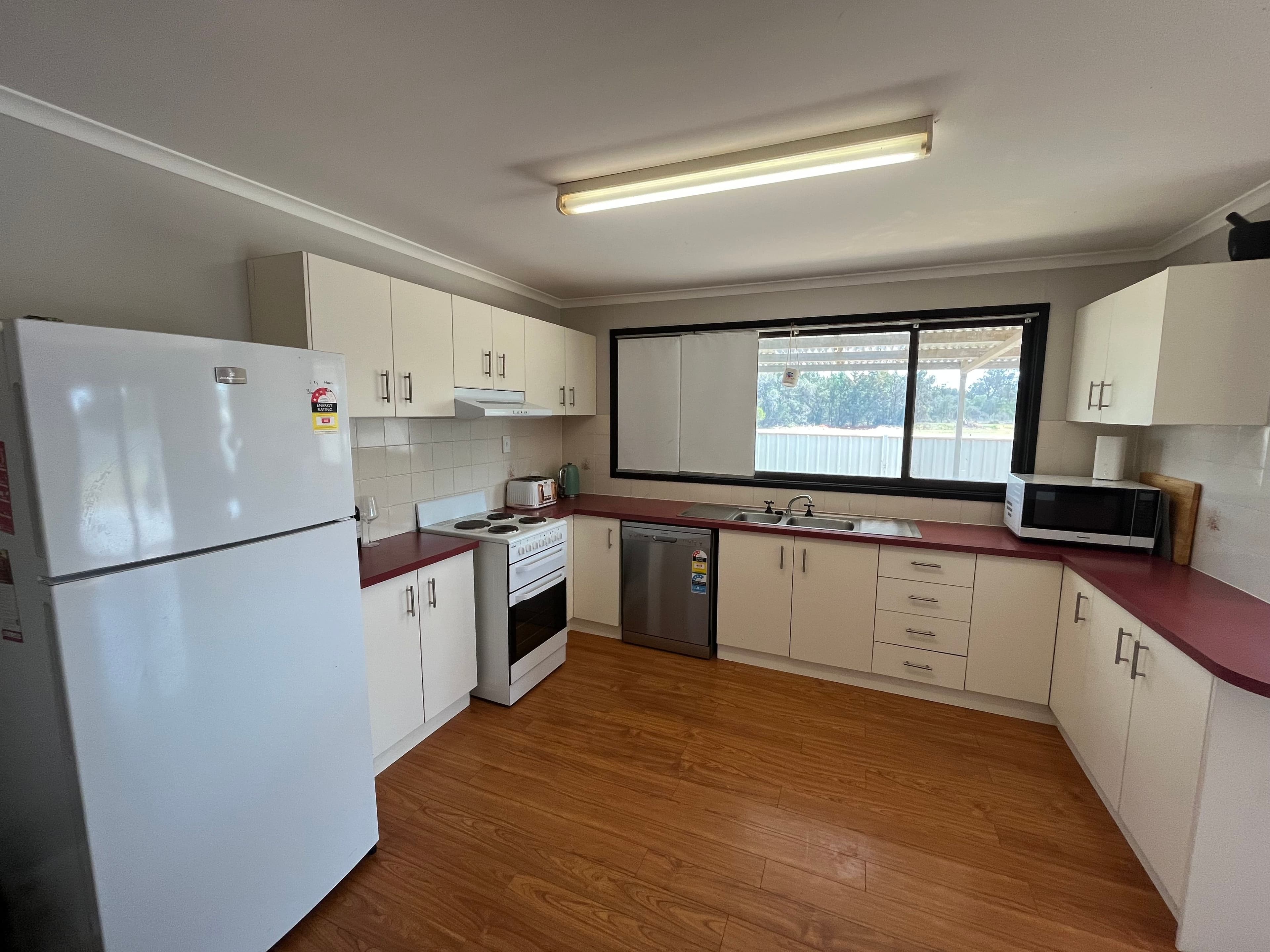 29 Curran Close, Mildura, Mildura - Thumbnail 3