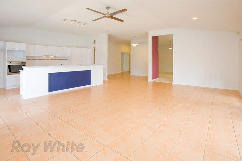 14 Venison Crescent, SPRINGFIELD LAKES QLD 4300, Springfield Lakes - Thumbnail 3
