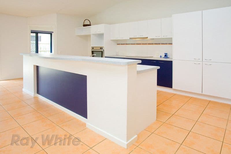 14 Venison Crescent, SPRINGFIELD LAKES QLD 4300, Springfield Lakes - Thumbnail 4