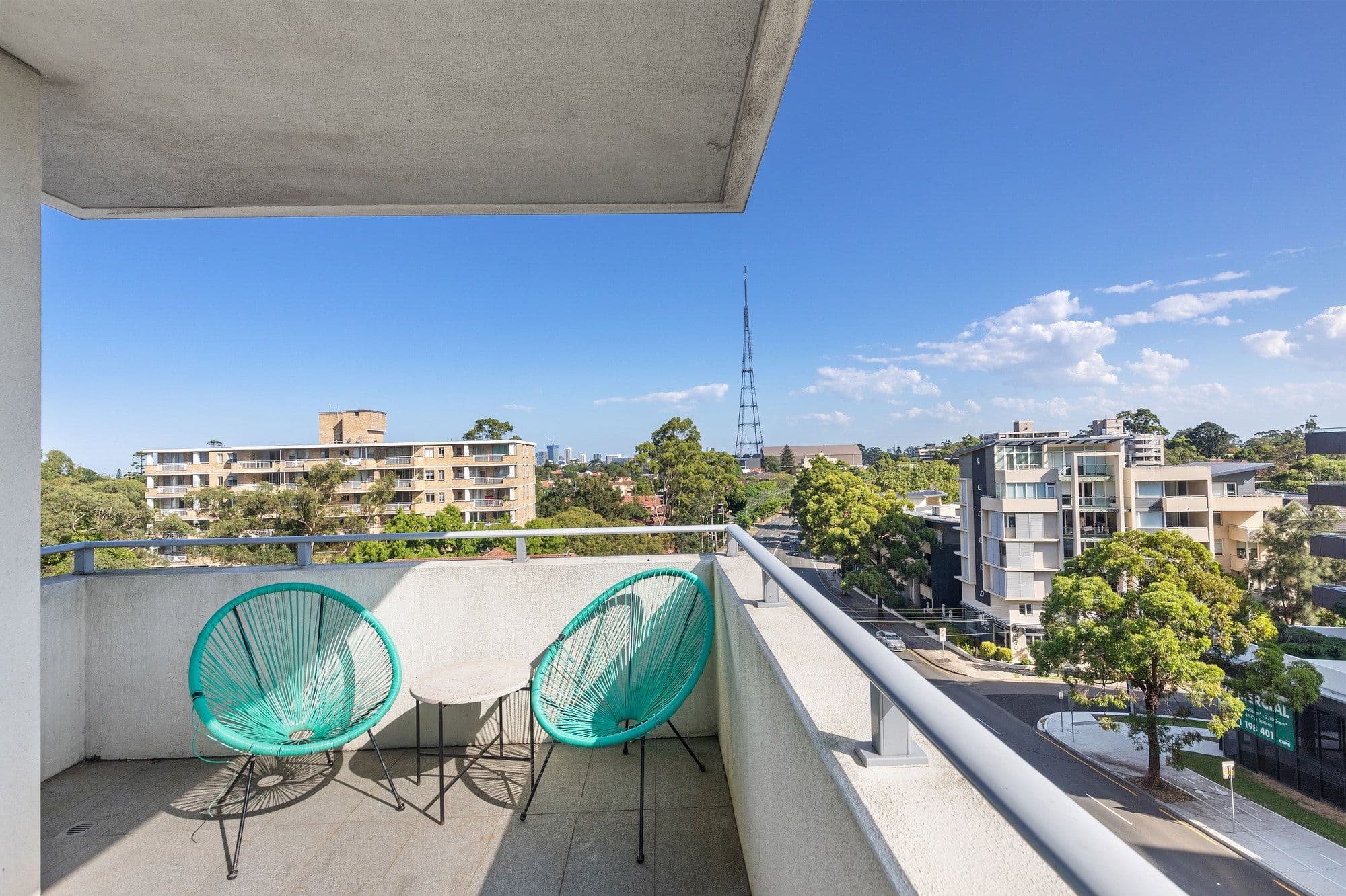 755-759 Pacific Highway (enter from Albert Ave), Chatswood NSW 2067, Chatswood - Thumbnail 2
