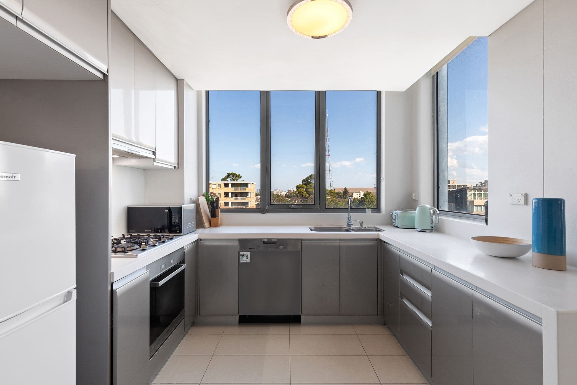 755-759 Pacific Highway (enter from Albert Ave), Chatswood NSW 2067, Chatswood - Thumbnail 3