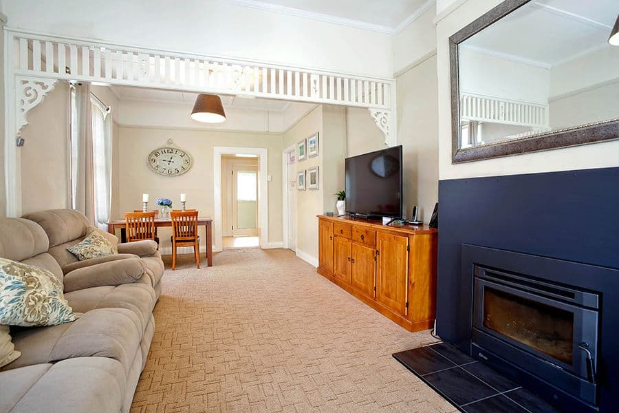 8 Rabaul Street, Lithgow NSW 2790, Lithgow - Thumbnail 2