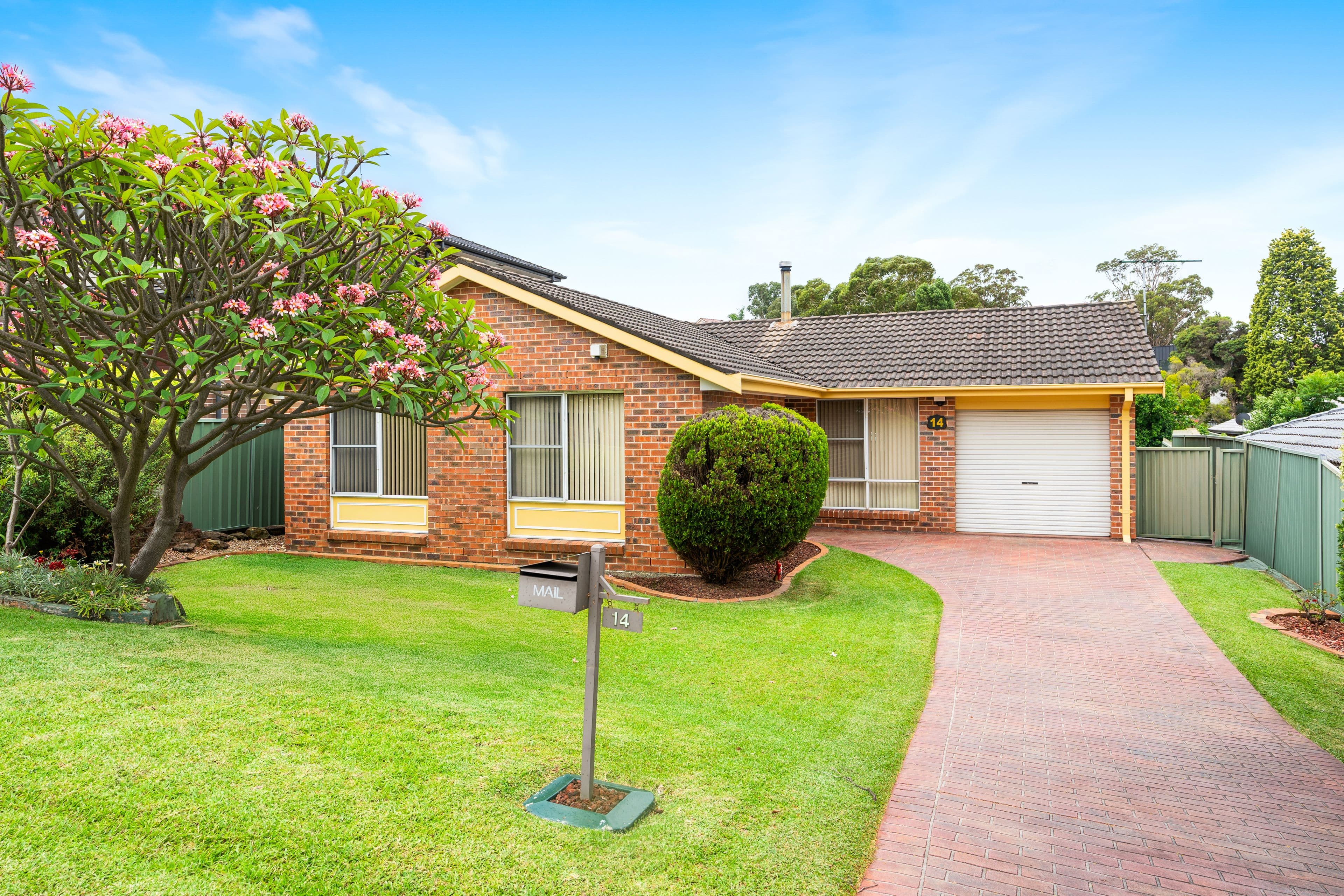 14 Glen Osmond Crescent, Bossley Park NSW 2176, Bossley Park - Image 1
