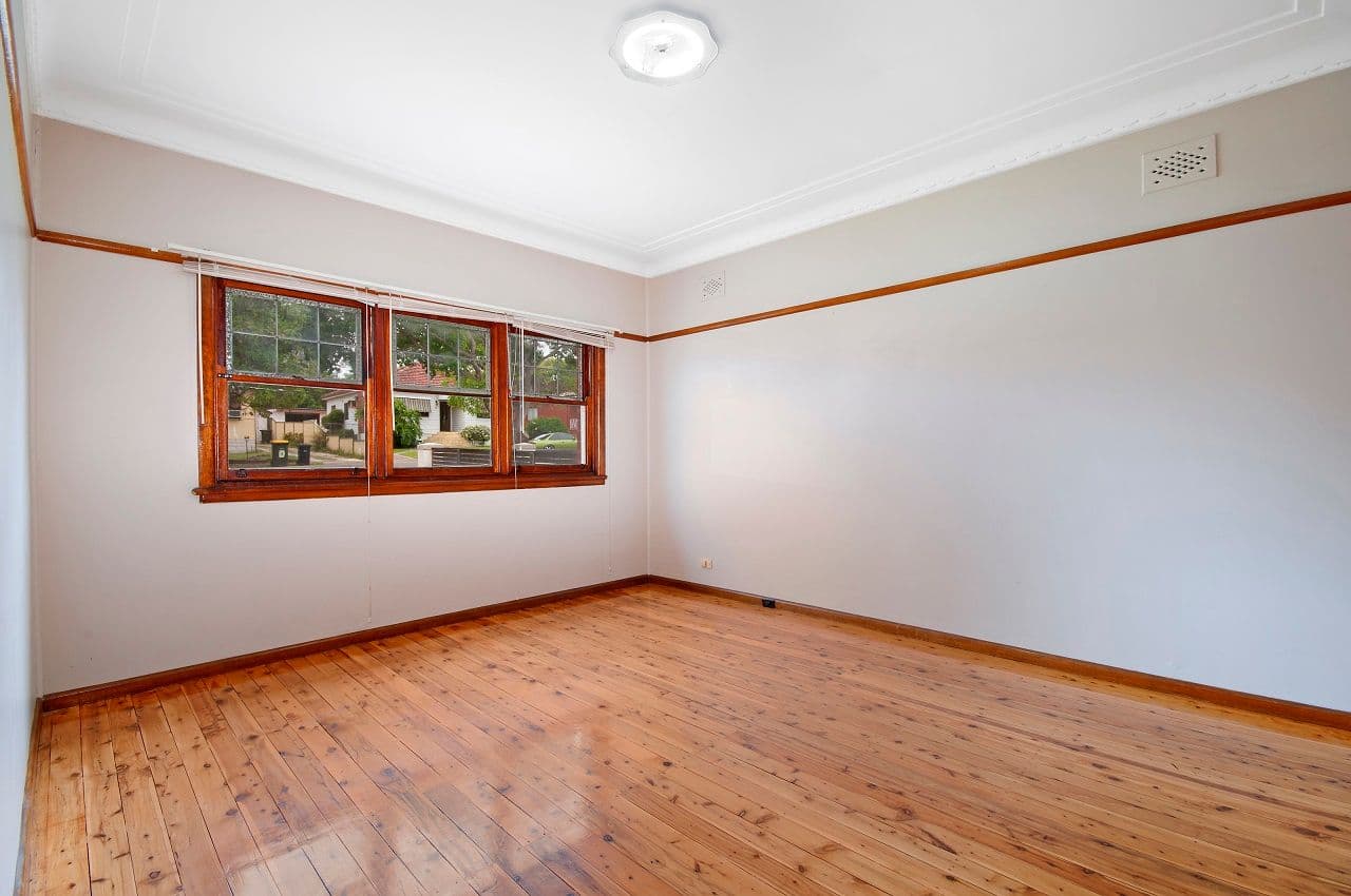 34 KINGSLAND Road, BERALA NSW 2141, Berala - Thumbnail 6