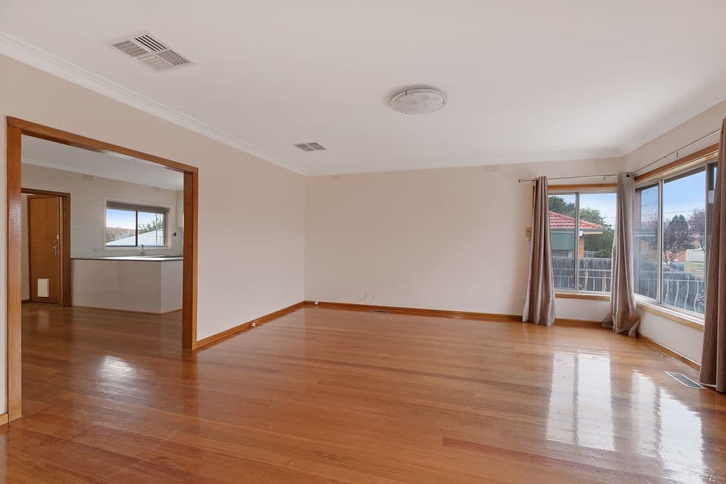 75 Curtin Avenue, LALOR VIC 3075, Lalor - Thumbnail 5