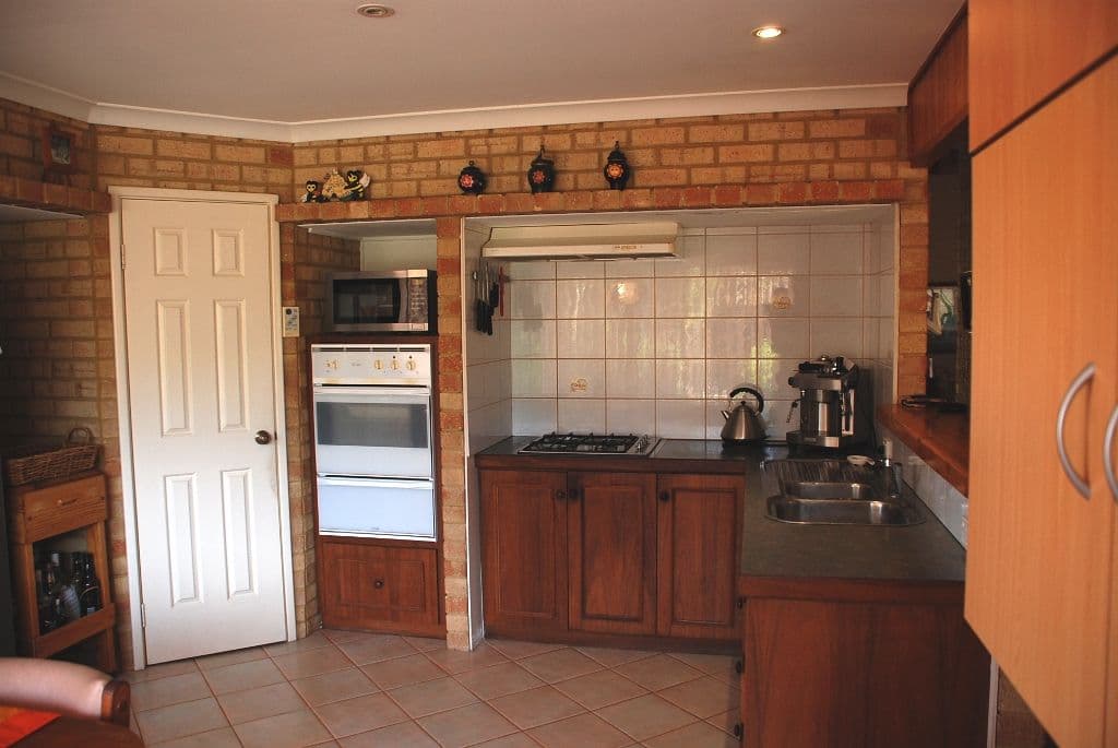 26 Green Head Road, GREEN HEAD WA 6514, Green Head - Thumbnail 2