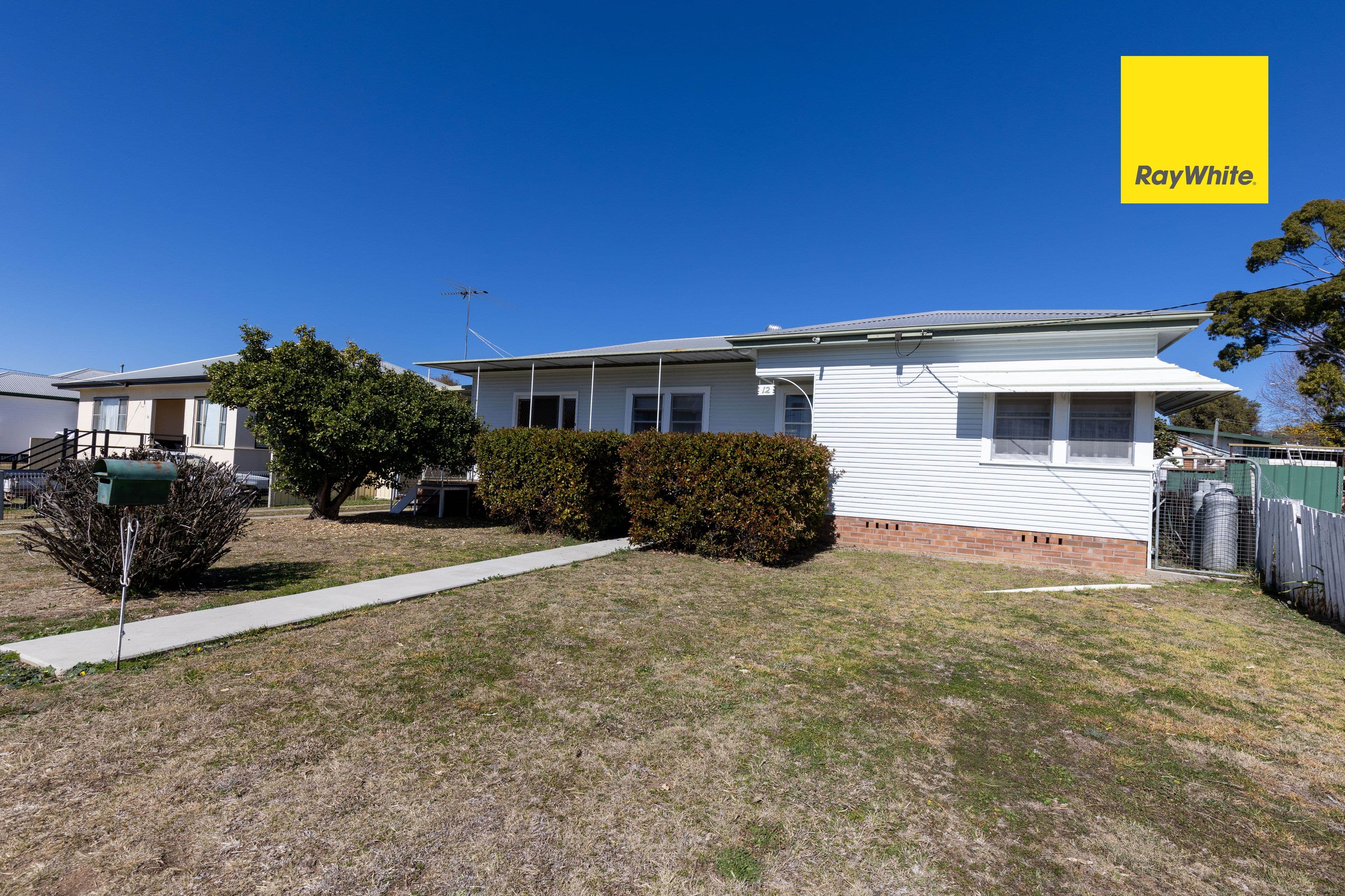 12 Butler Street, Inverell NSW 2360, Inverell - Image 1