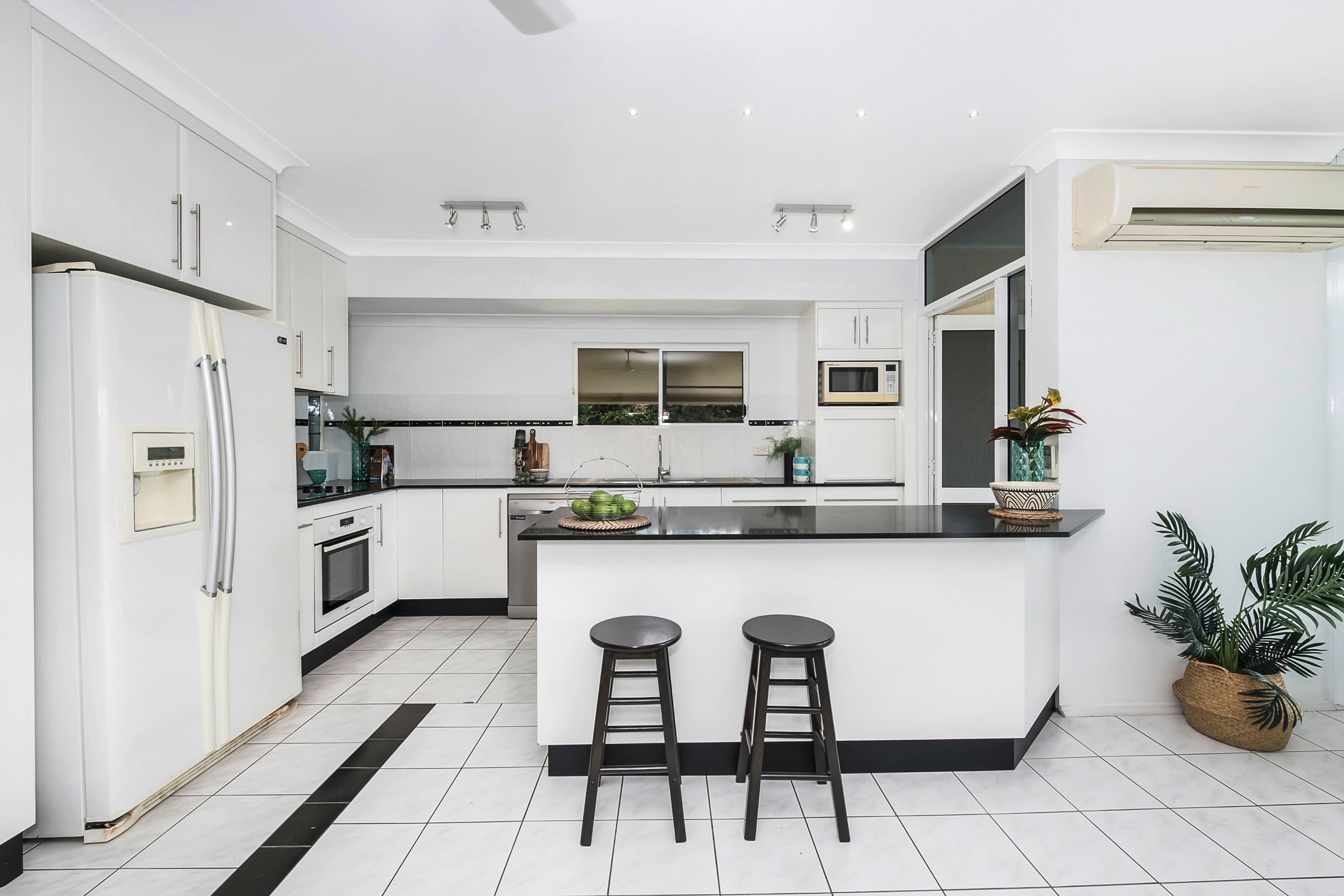 377 Stanley Street, North Ward QLD 4810, North Ward - Thumbnail 5
