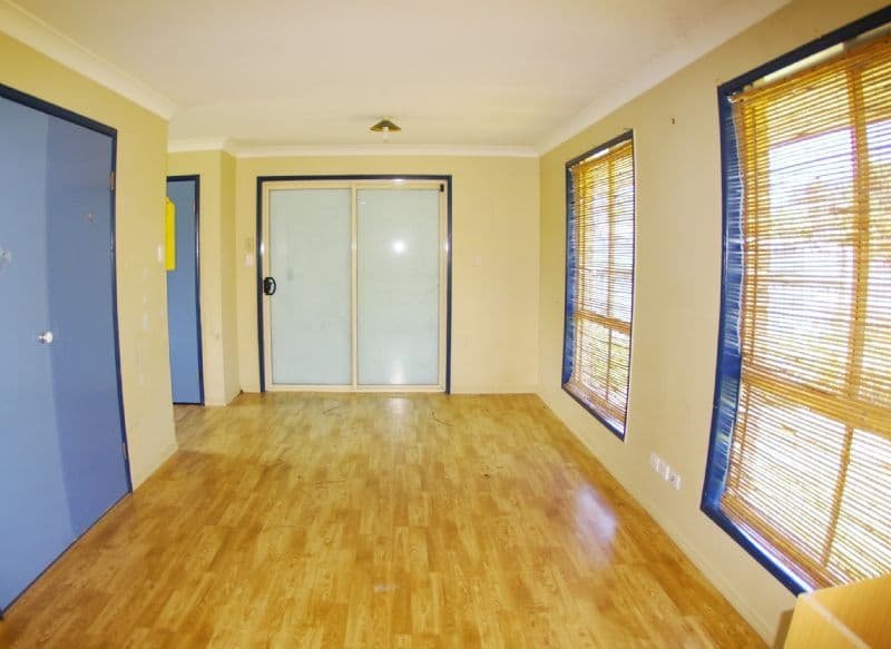 34 Kalunda Drive, CABOOLTURE QLD 4510, Caboolture - Thumbnail 2