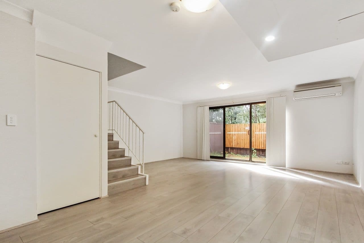 25 Taranto Road, Marsfield NSW 2122, Marsfield - Image 1