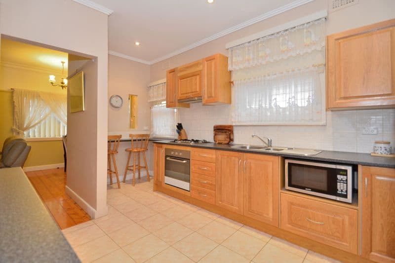 3 Fulham Grove, RESERVOIR VIC 3073, Reservoir - Thumbnail 3