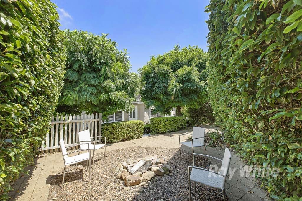 18 Sandra Street, Fennell Bay - Thumbnail 4