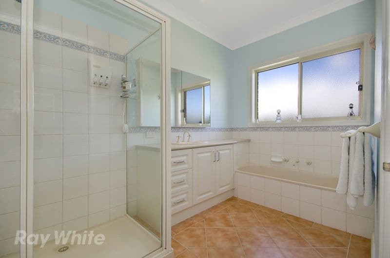 155 Yverdon Drive, Bannockburn VIC 3331, Bannockburn - Thumbnail 6