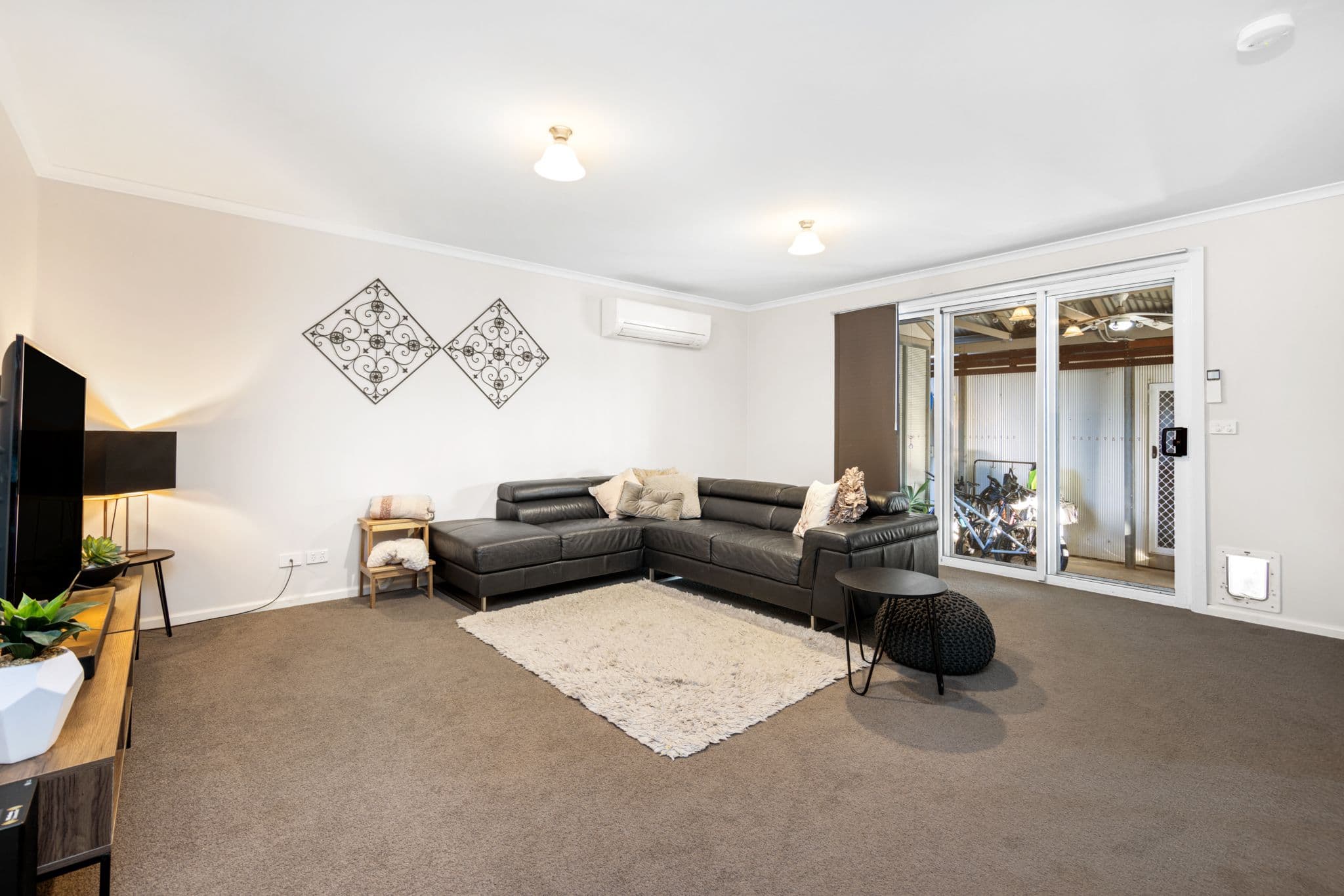 6 Williams Road, Horsham VIC 3400, Horsham - Thumbnail 2