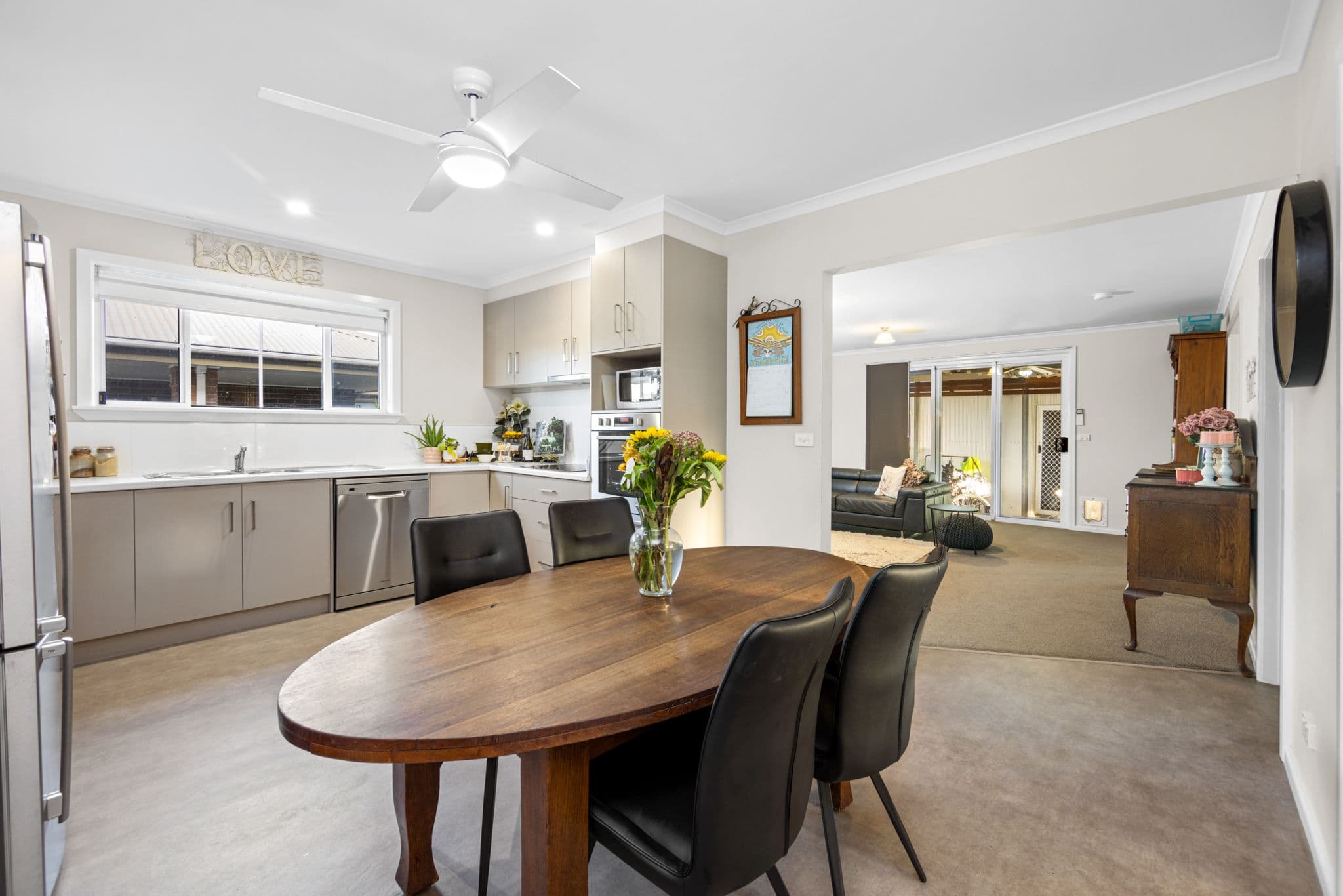 6 Williams Road, Horsham VIC 3400, Horsham - Thumbnail 3