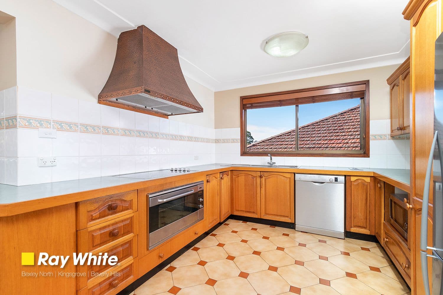 1 Knock Crescent, Beverly Hills NSW 2209, Beverly Hills - Thumbnail 4