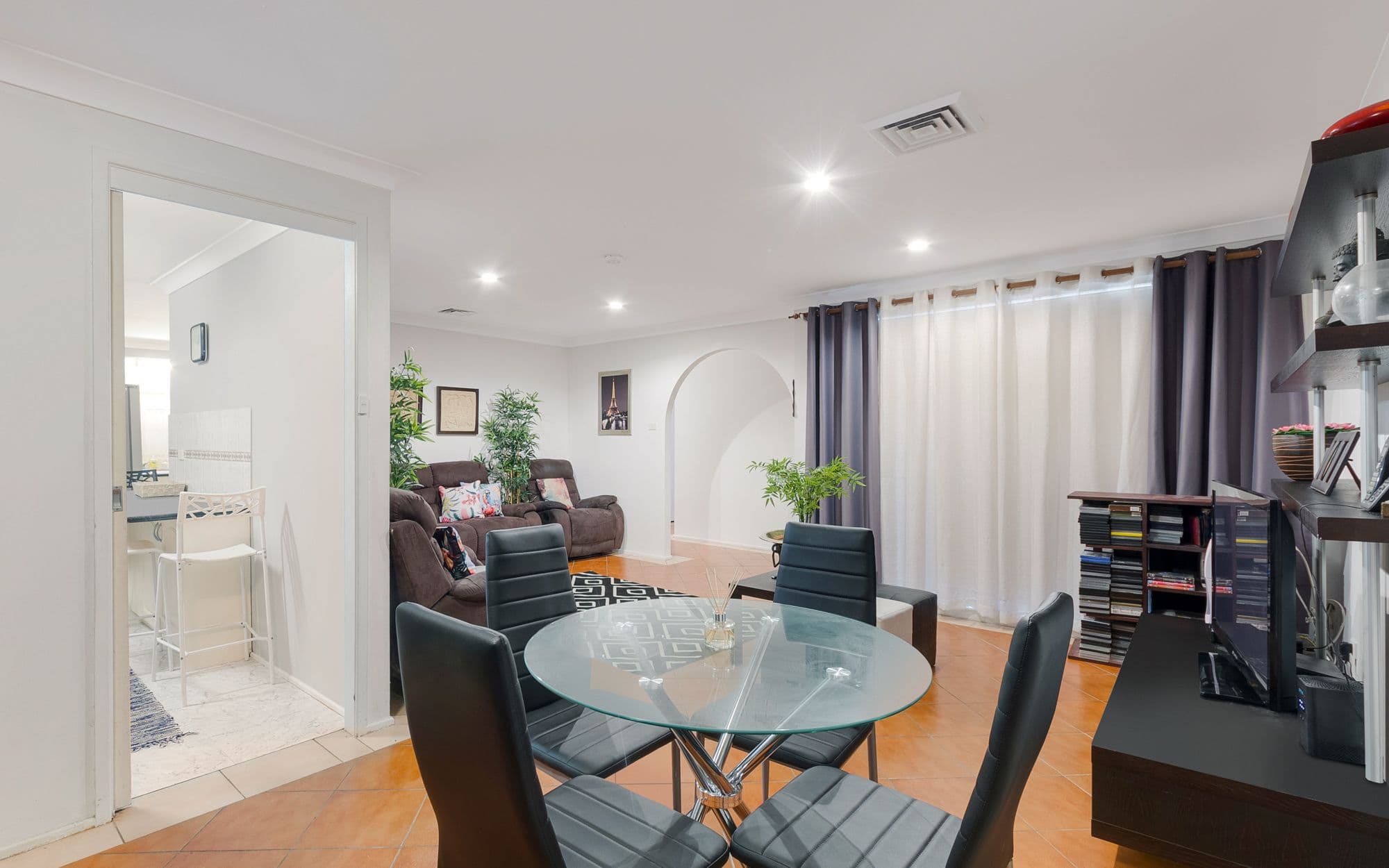 12 Goroka Street, Glenfield NSW 2167, Glenfield - Thumbnail 3