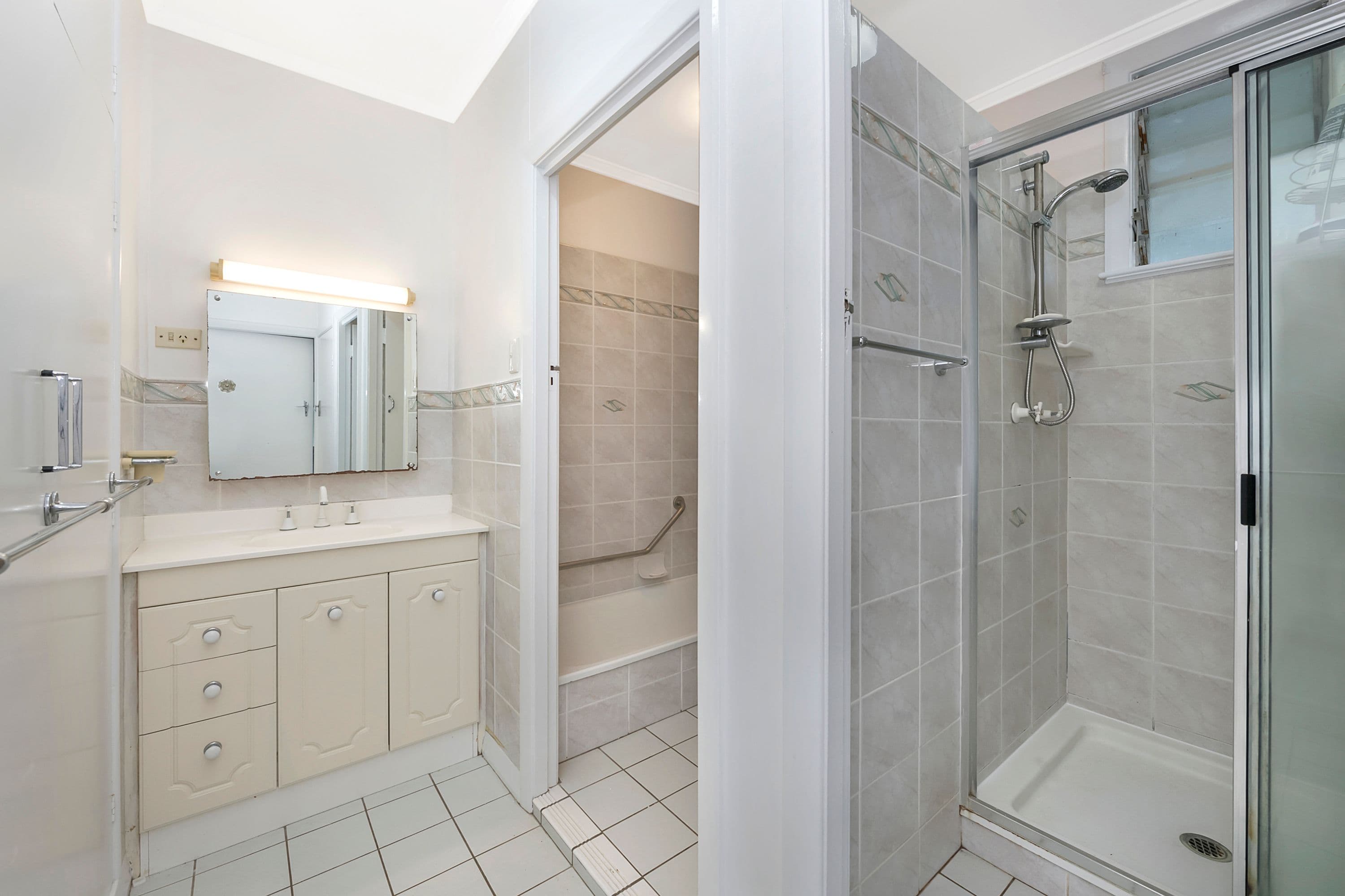 4 Choonda Street, Cranbrook QLD 4814, Cranbrook - Thumbnail 5