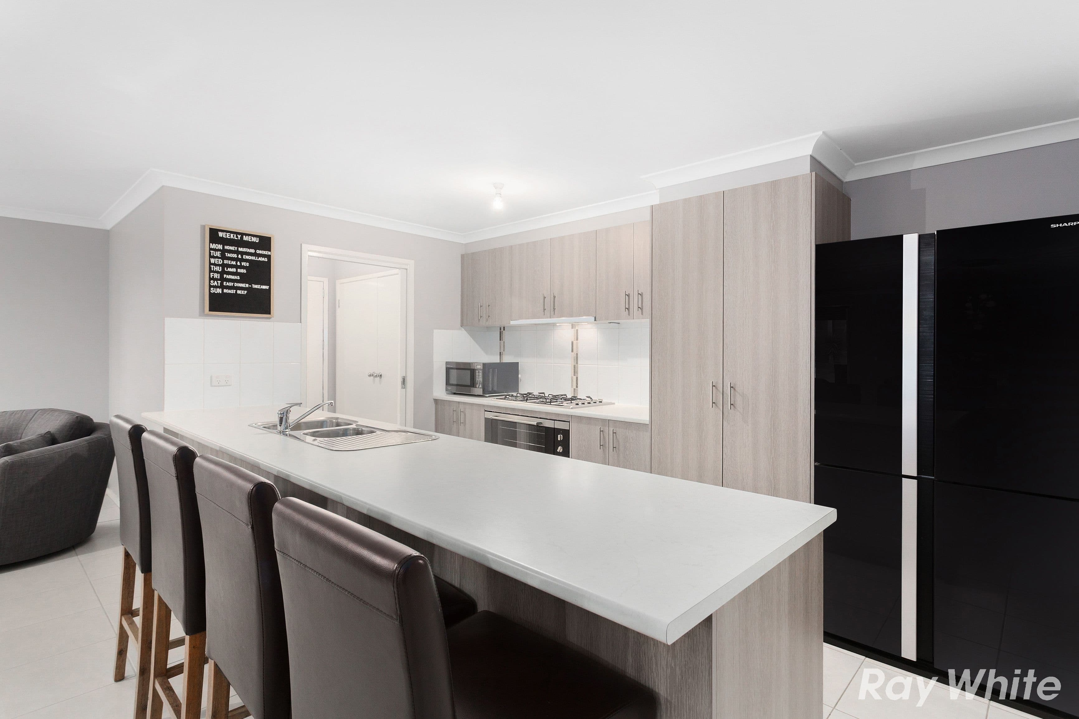 64 Greendale Boulevard, Pakenham VIC 3810, Pakenham - Thumbnail 6
