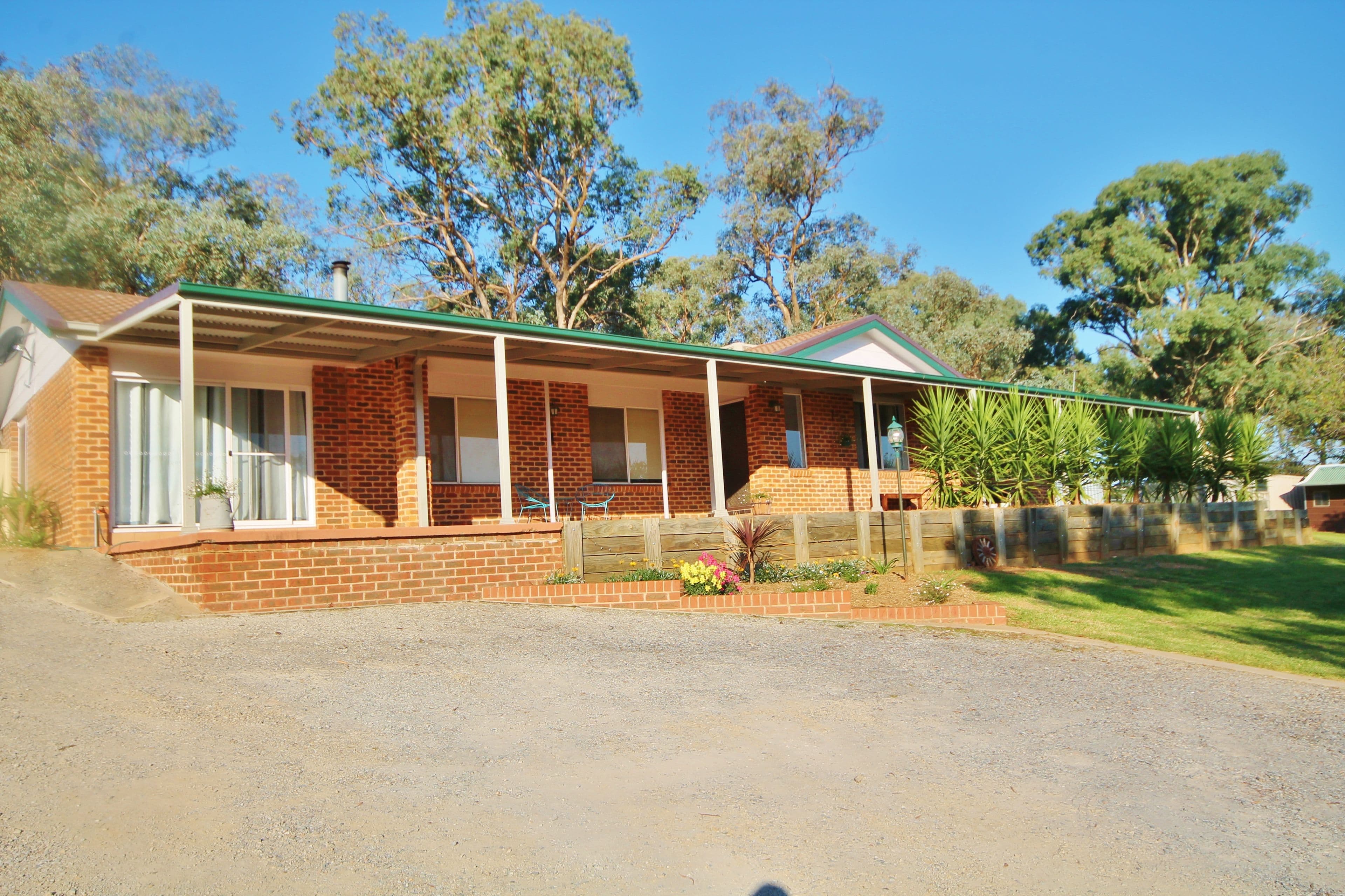 69 Blackett Avenue, Young - Thumbnail 3