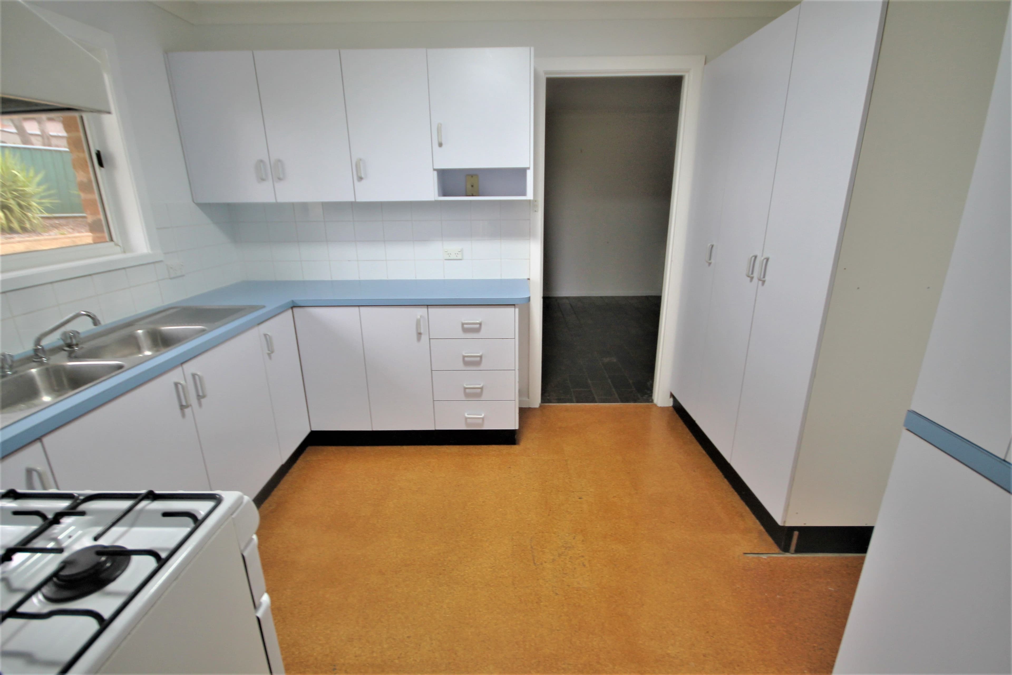 69 Blackett Avenue, Young - Thumbnail 8