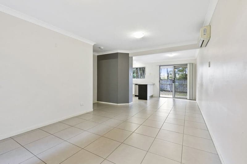 19 O'Reilly Street, Wakerley - Thumbnail 3