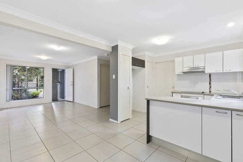 19 O'Reilly Street, Wakerley - Thumbnail 4