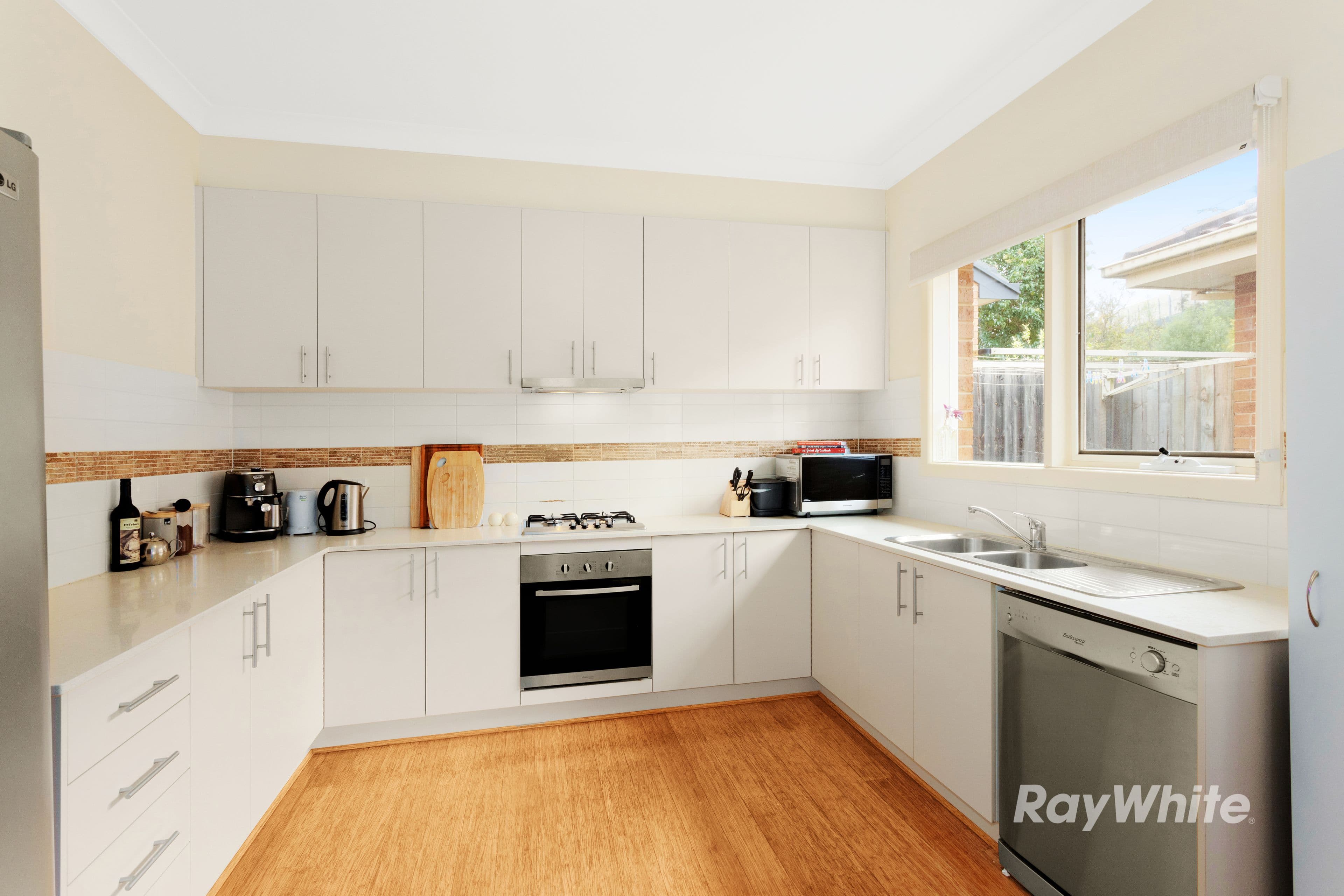 8 Beena Avenue, Carnegie VIC 3163, Carnegie - Thumbnail 4