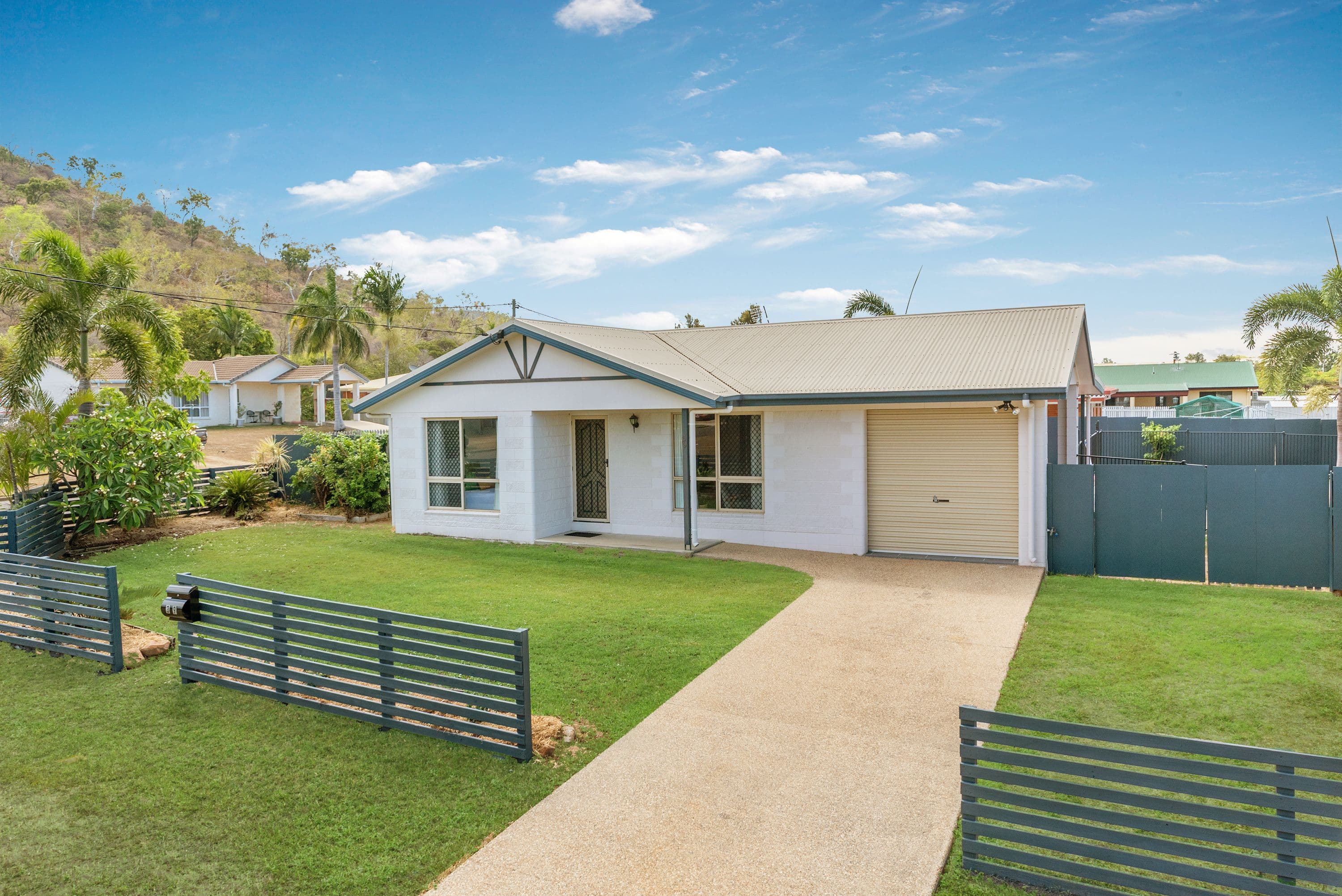 39 Gloucester Crescent, Wulguru QLD 4811, Wulguru - Image 1