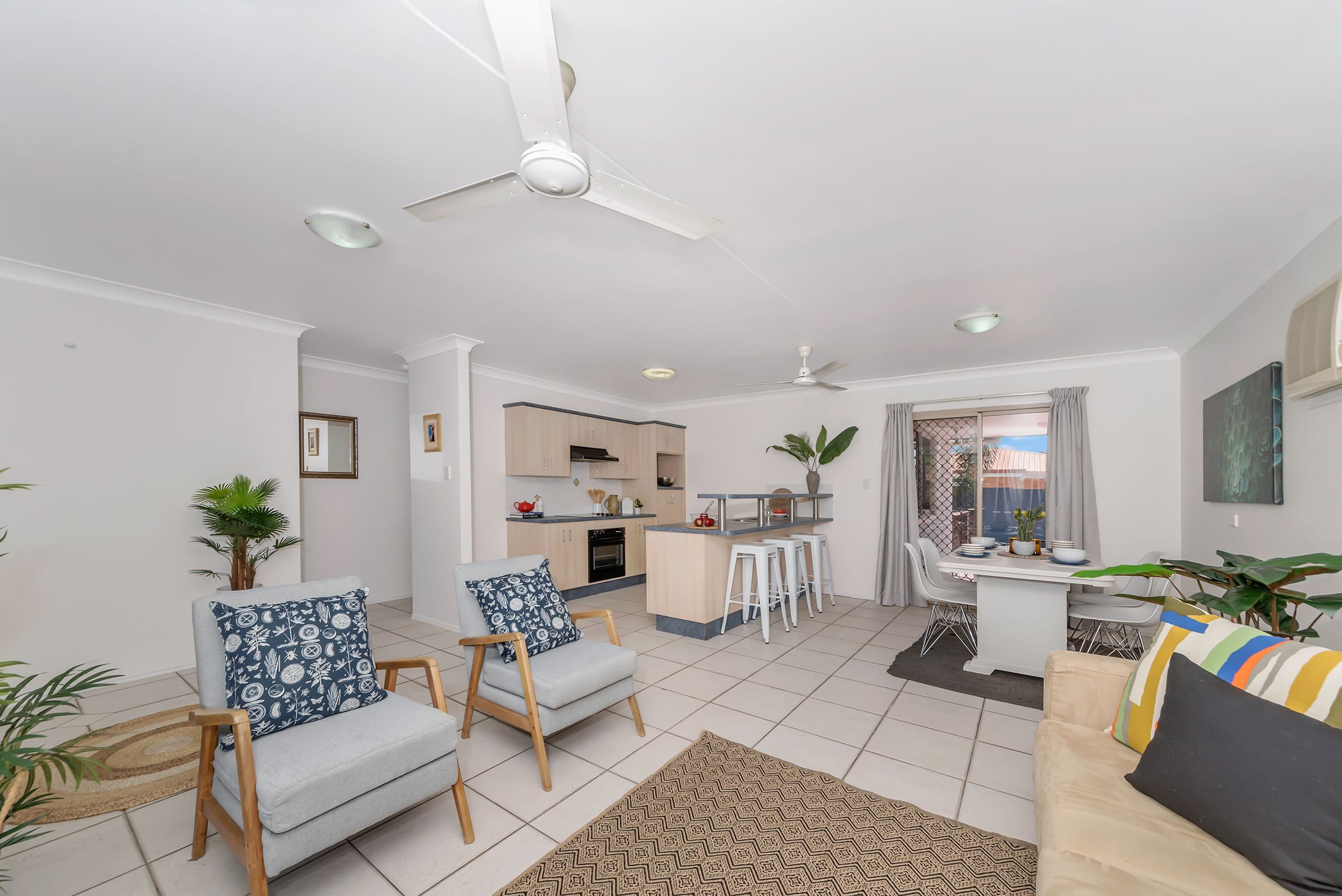 39 Gloucester Crescent, Wulguru QLD 4811, Wulguru - Thumbnail 2