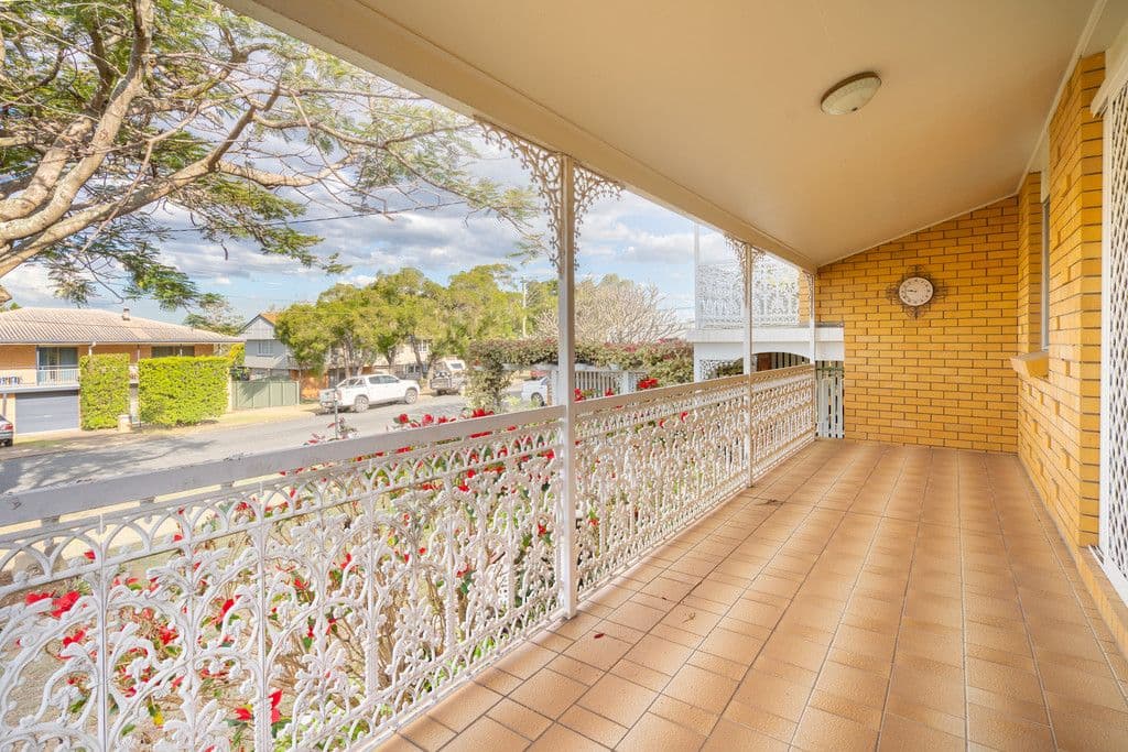 3 Devon Street, Eastern Heights QLD 4305, Eastern Heights - Thumbnail 4