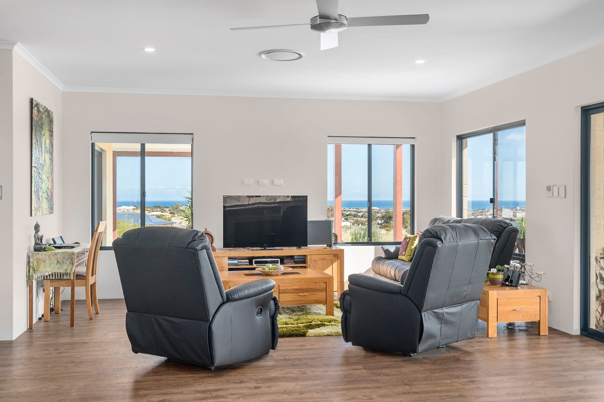 207 Eliza Shaw Drive, White Peak WA 6532, White Peak - Thumbnail 7