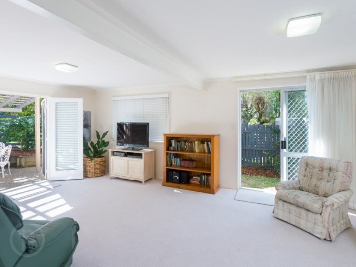 17 Cobbadah Street, JINDALEE QLD 4074, Qld - Thumbnail 4
