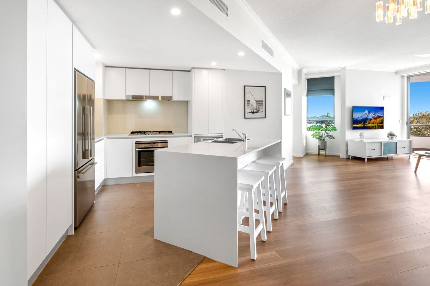 20 Bayview Street, Runaway Bay QLD 4216, Runaway Bay - Thumbnail 5