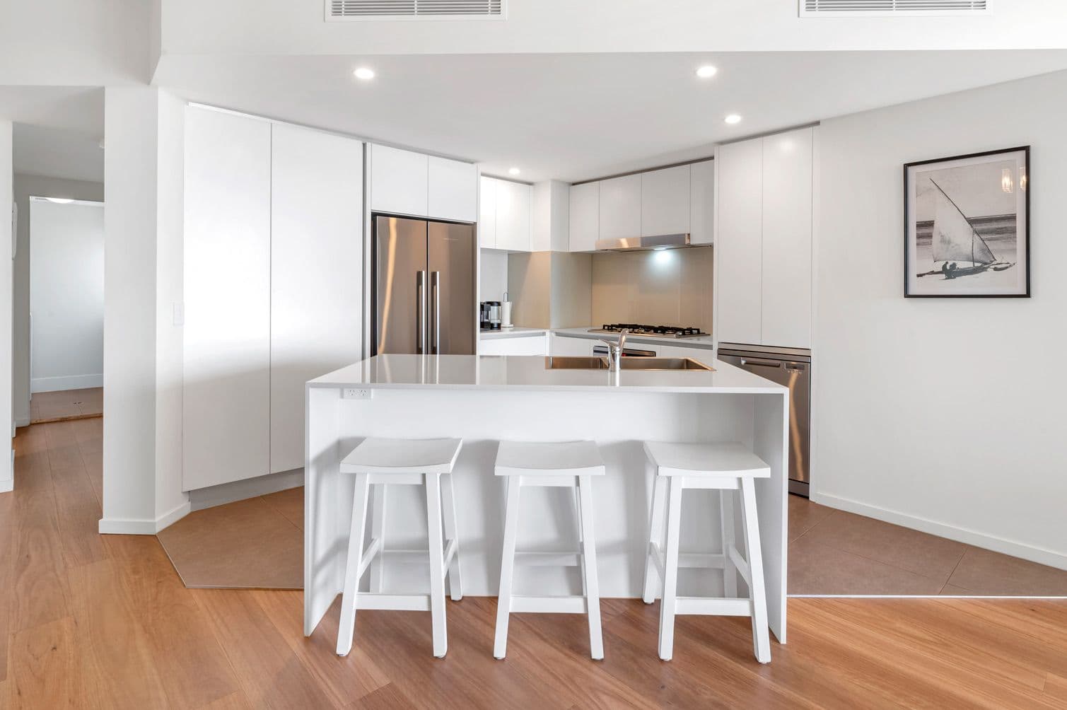 20 Bayview Street, Runaway Bay QLD 4216, Runaway Bay - Thumbnail 7