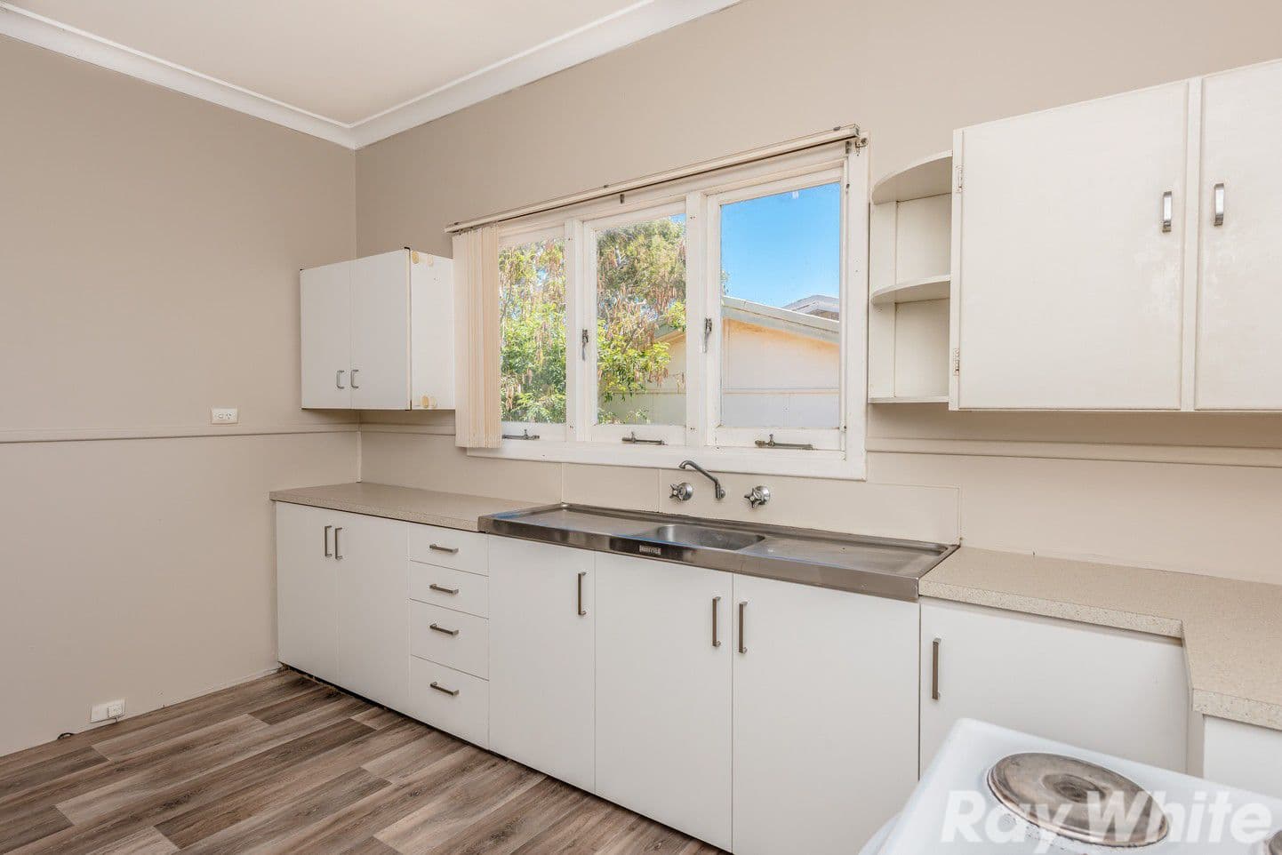 24 Albert Street, Geraldton WA 6530, Geraldton - Thumbnail 4