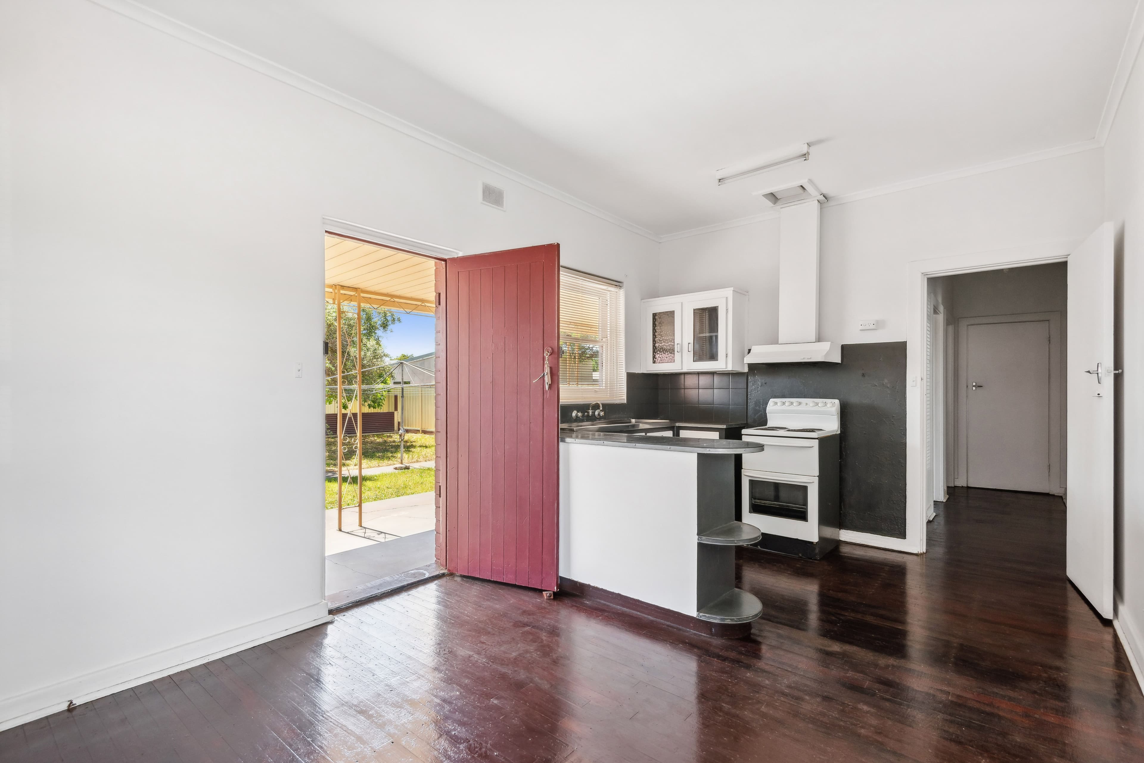 18 Ormond Avenue, Clearview SA 5085, Clearview - Thumbnail 3