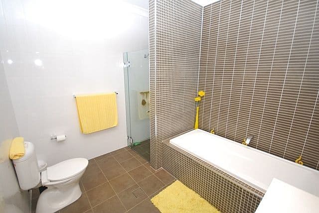 2 Essex Street, GUILDFORD NSW 2161, Guildford - Thumbnail 4