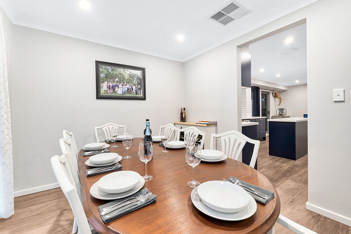 11 Horsfield Street, Cranbourne North VIC 3977, Cranbourne North - Thumbnail 7