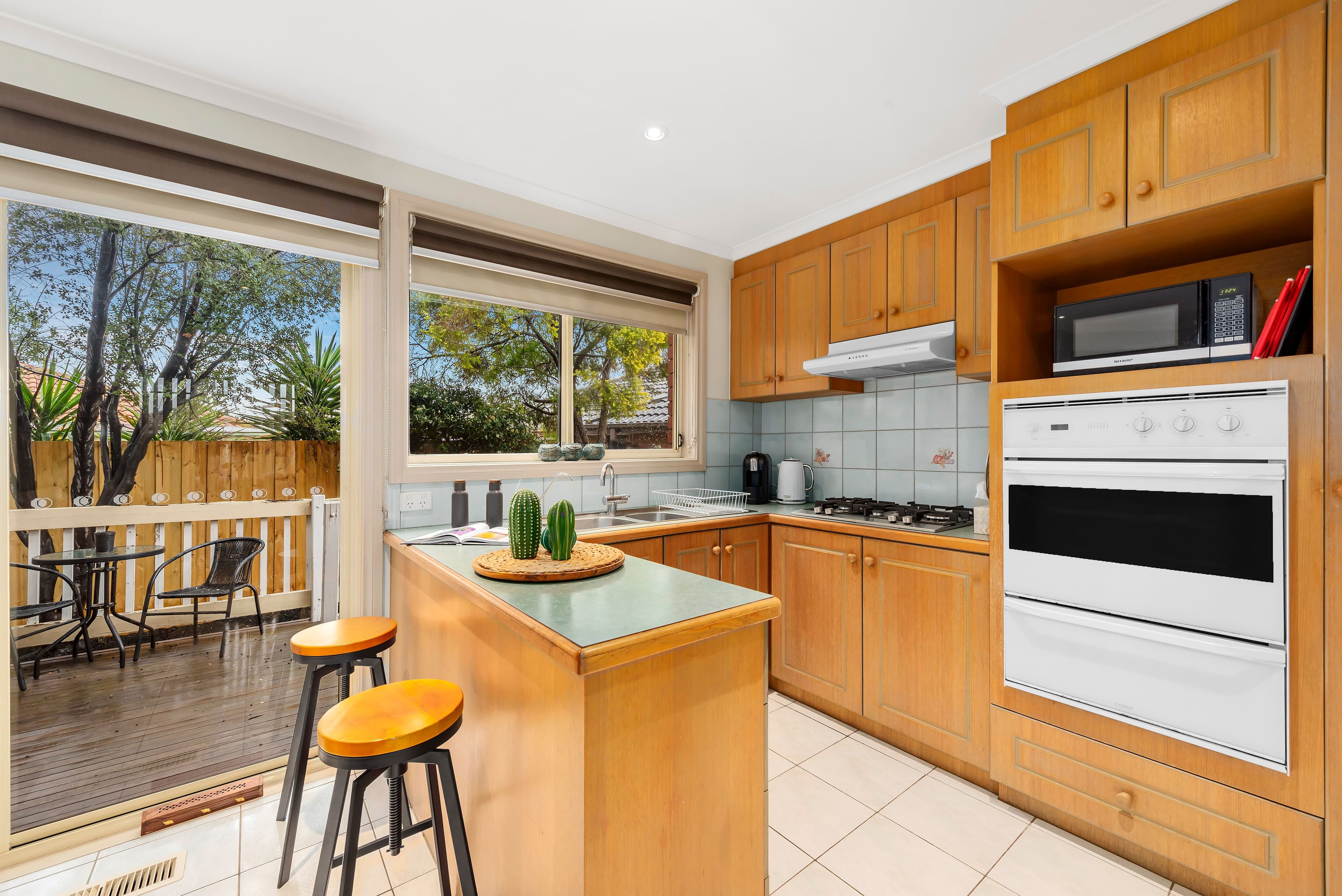 1A Bronsdon Court, Mill Park VIC 3082, Mill Park - Thumbnail 2