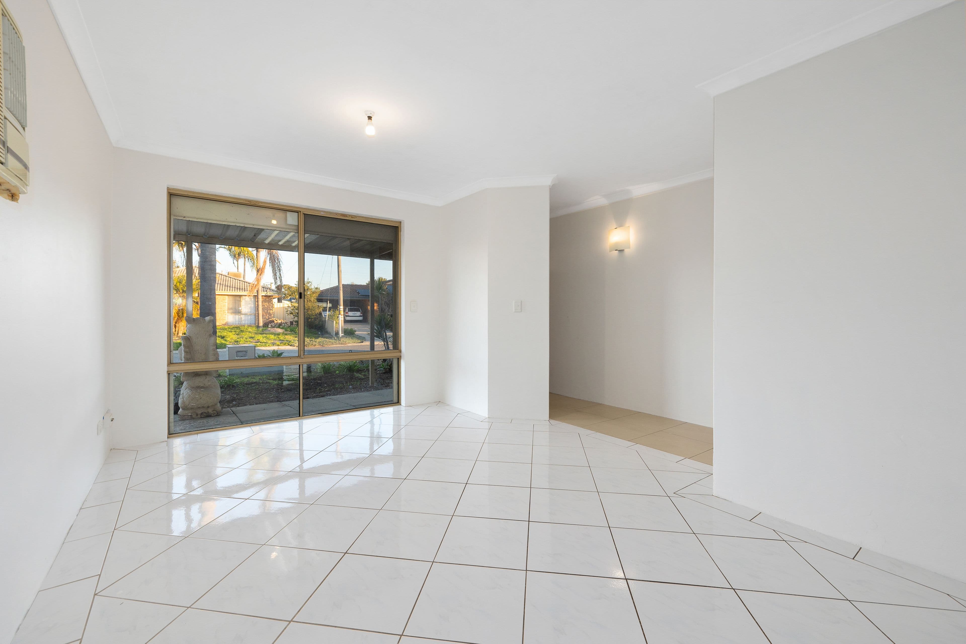 12 Wickling Drive, Beckenham WA 6107, Beckenham - Thumbnail 3