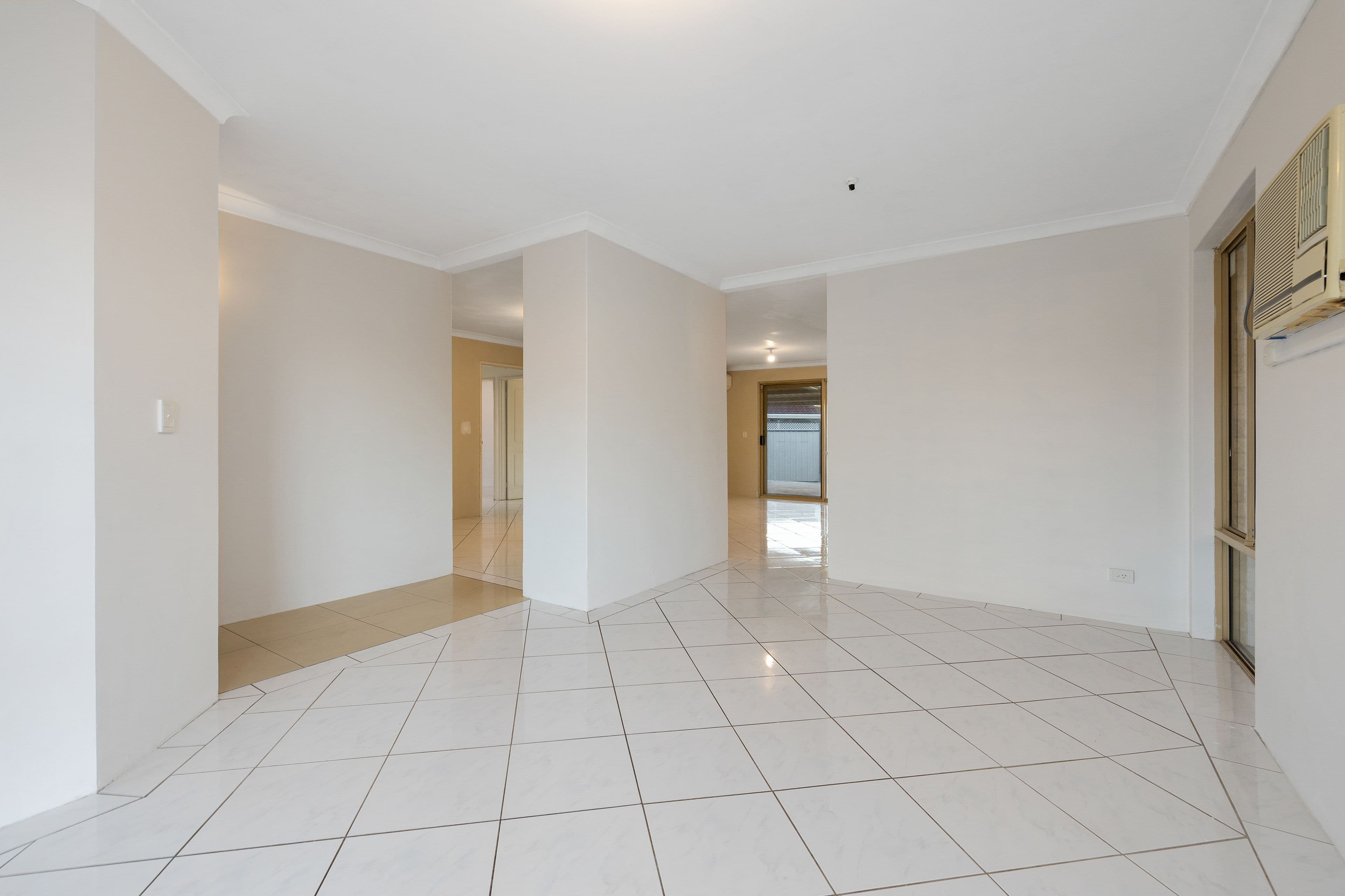 12 Wickling Drive, Beckenham WA 6107, Beckenham - Thumbnail 4