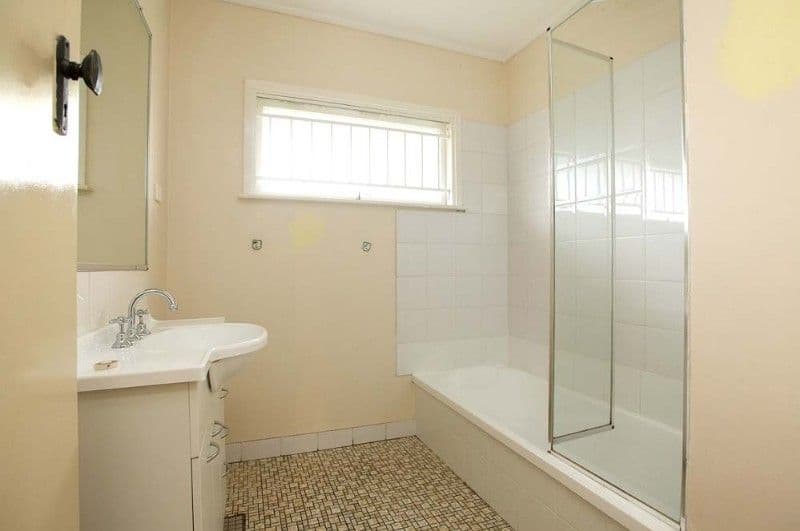 87 Abbeville Street, UPPER MOUNT GRAVATT QLD 4122, Upper Mount Gravatt - Thumbnail 8