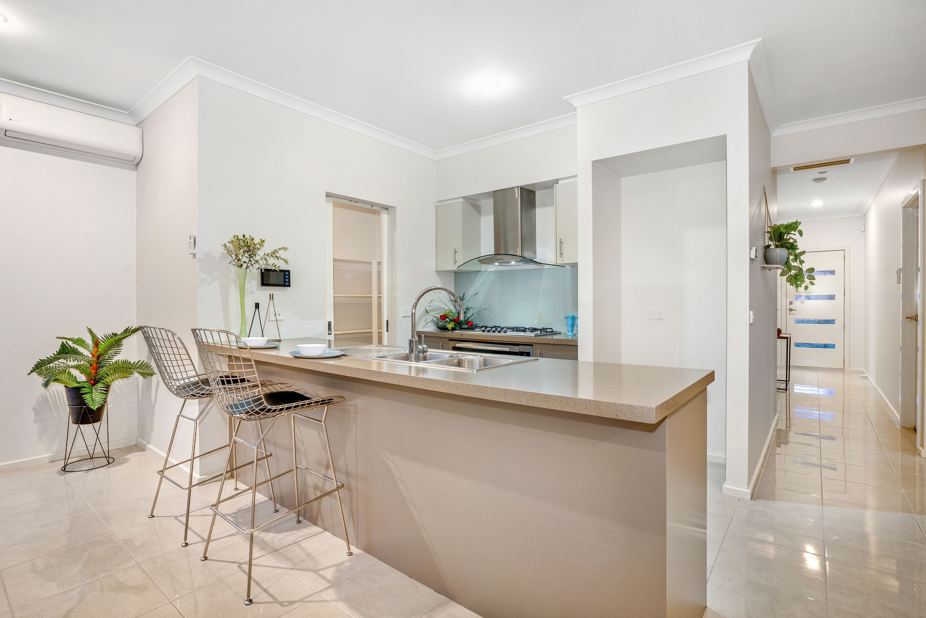 19 Verde Parade, Epping VIC 3076, Epping - Thumbnail 2