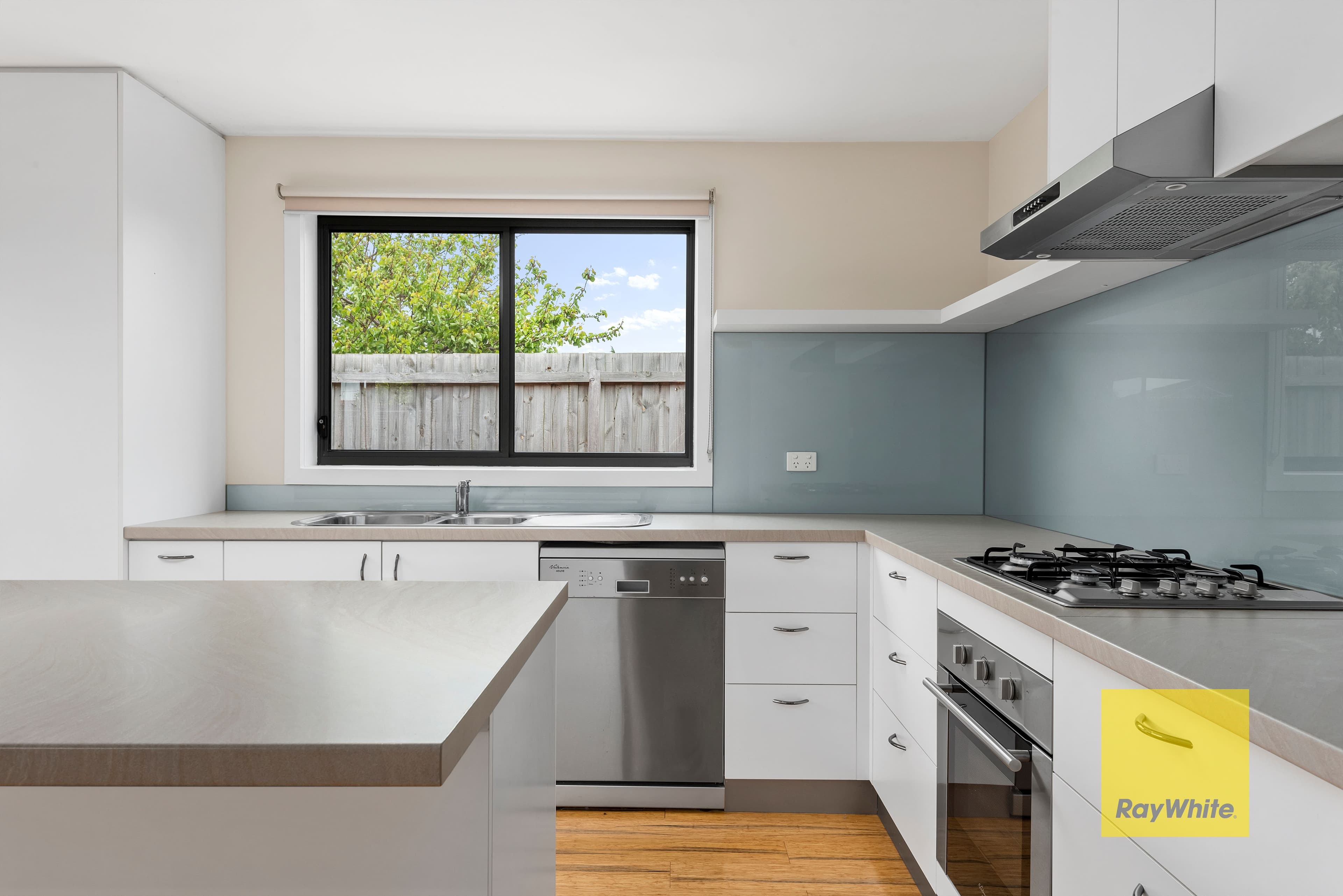 21B Paramount Crescent, St Albans Park VIC 3219, St Albans Park - Thumbnail 4