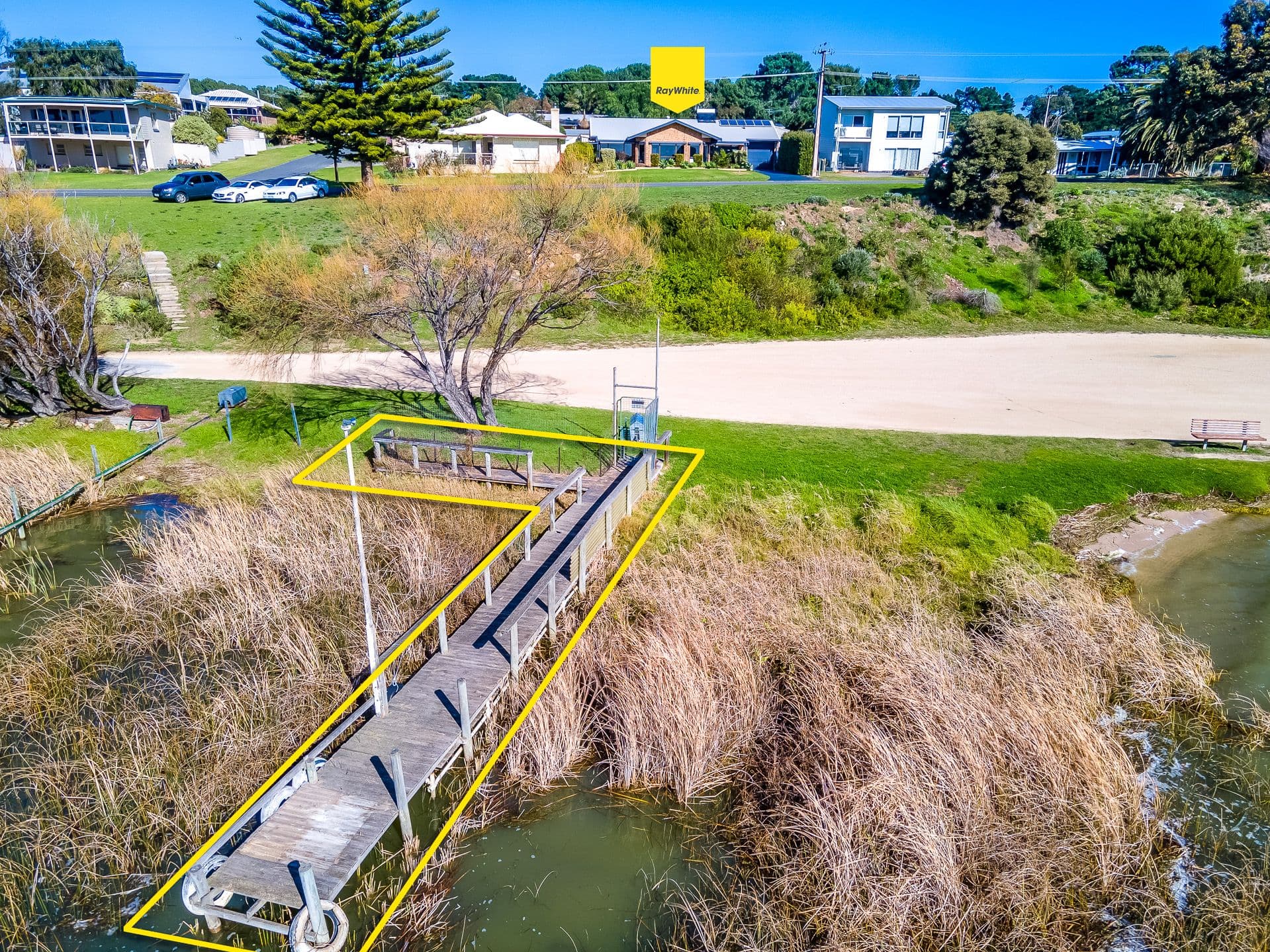 19 Captain Sturt Parade, Hindmarsh Island SA 5214, Hindmarsh Island - Thumbnail 6