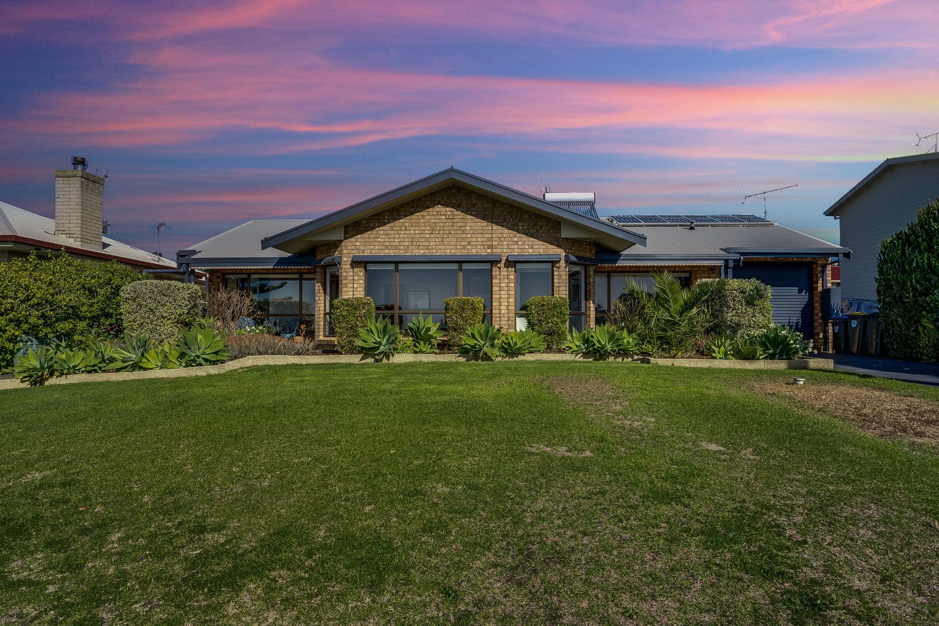 19 Captain Sturt Parade, Hindmarsh Island SA 5214, Hindmarsh Island - Thumbnail 8