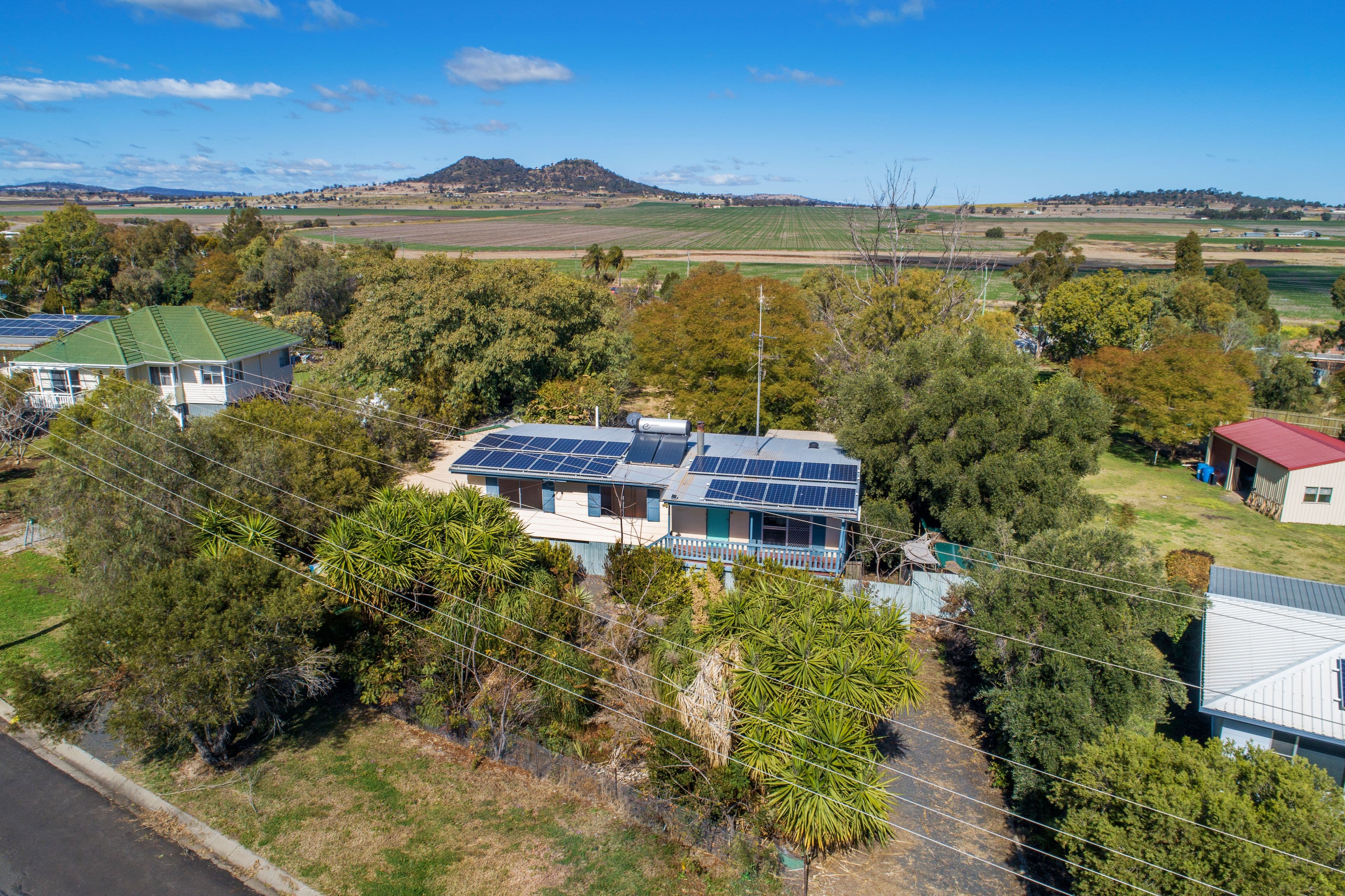 11 Catherine Crescent, Kingsthorpe QLD 4400, Kingsthorpe - Thumbnail 2