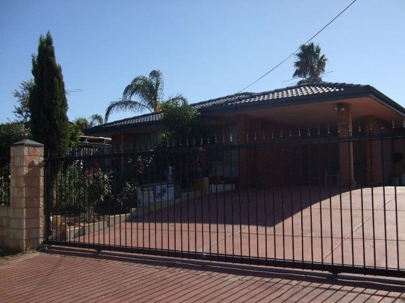 86 Ashburton Drive, GOSNELLS WA 6110, Gosnells - Thumbnail 3